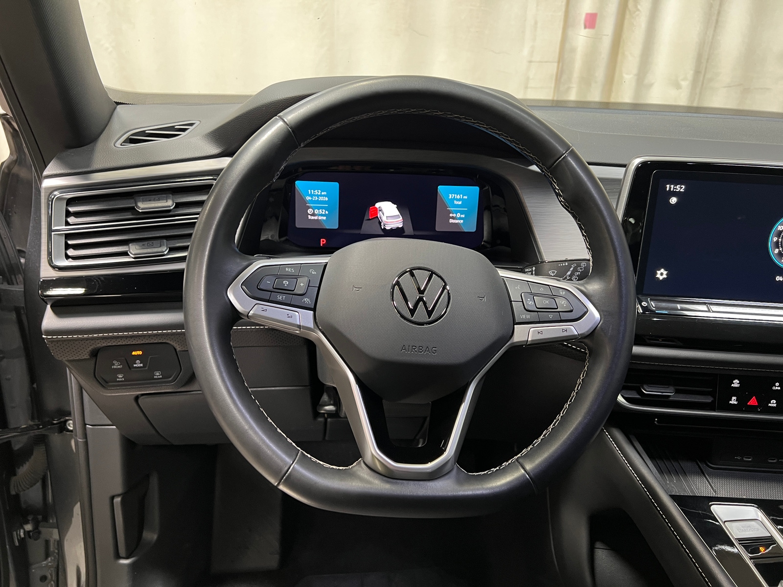 Thumbnail: 2025 Volkswagen Atlas - 4