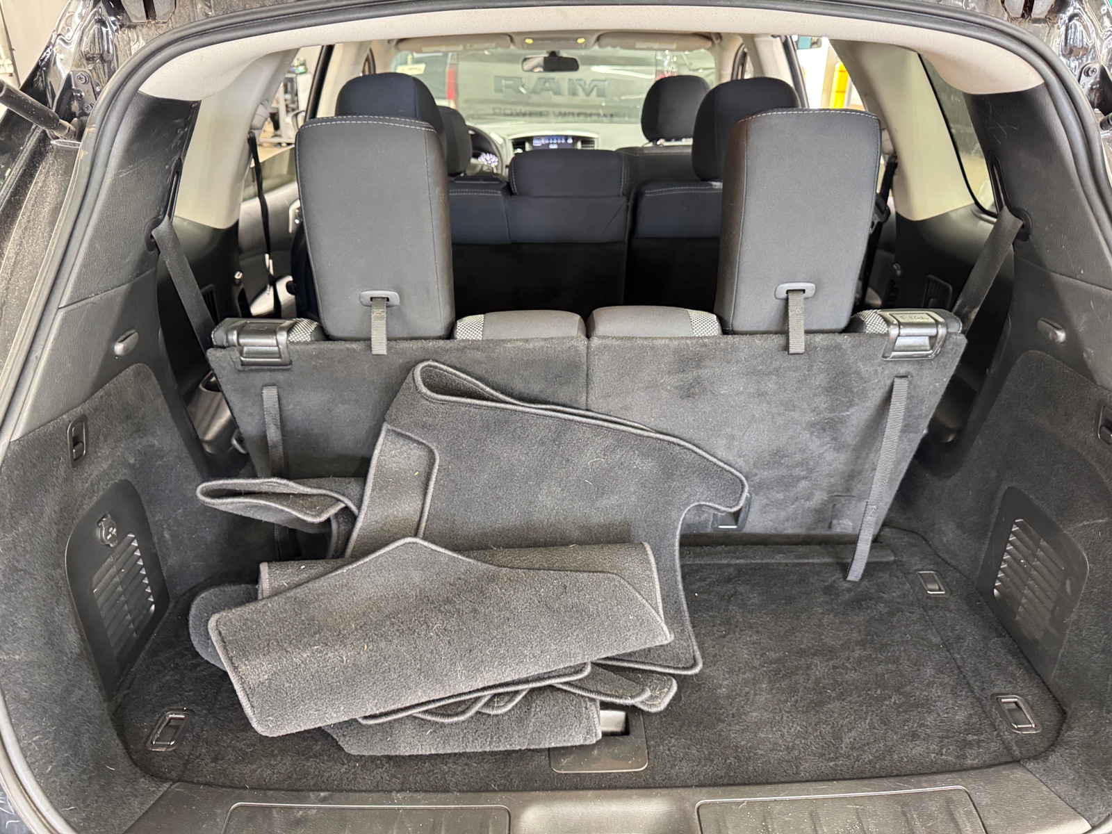 Thumbnail: 2019 Nissan Pathfinder - 7