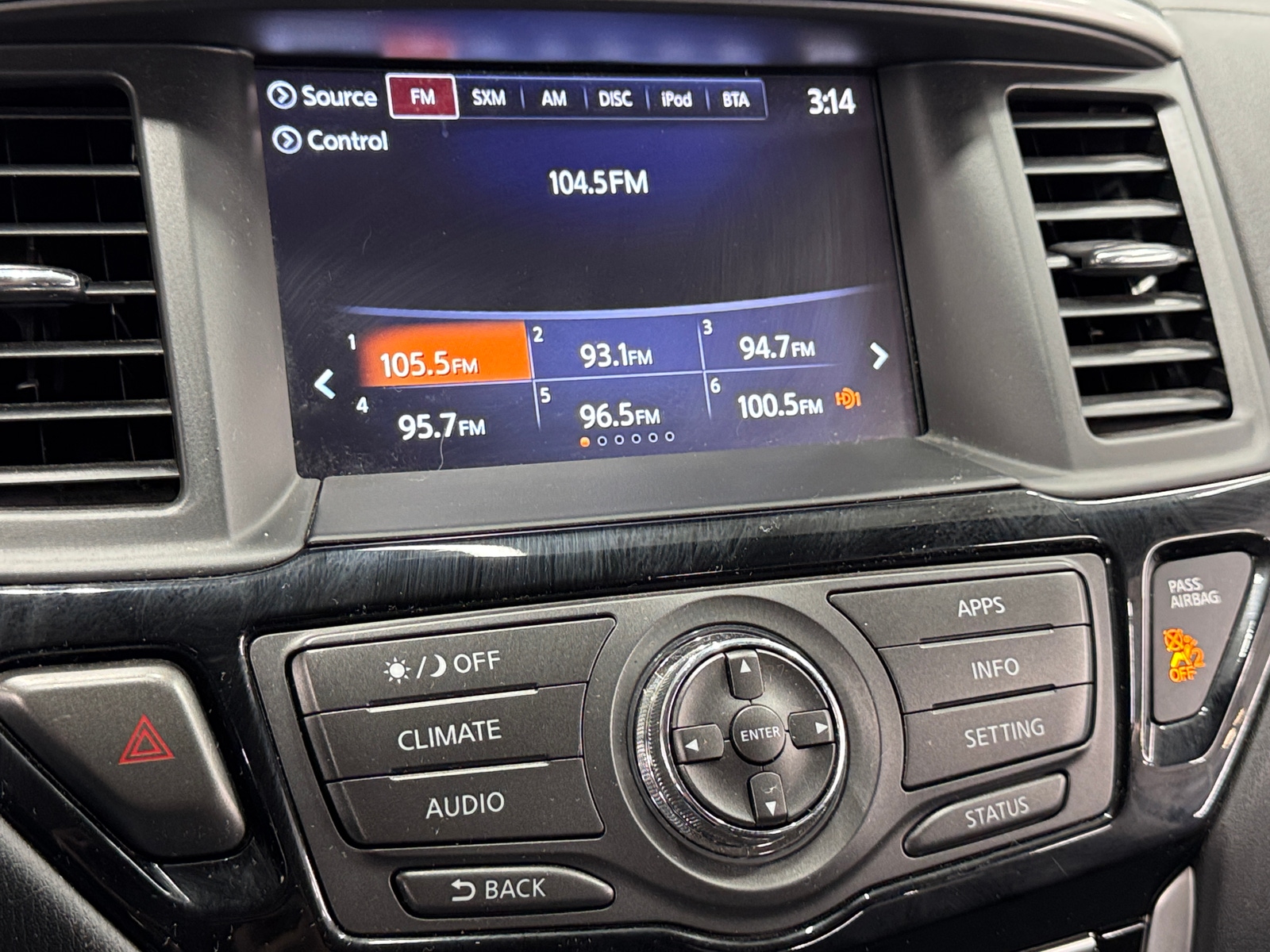 Thumbnail: 2019 Nissan Pathfinder - 4