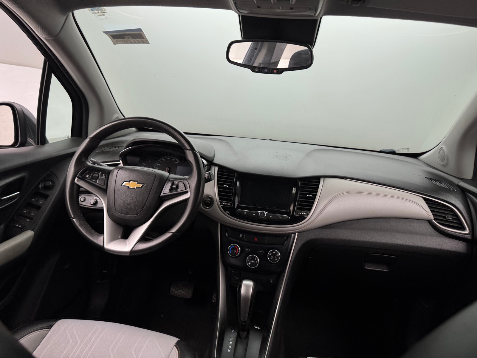 Thumbnail: 2020 Chevrolet Trax - 3