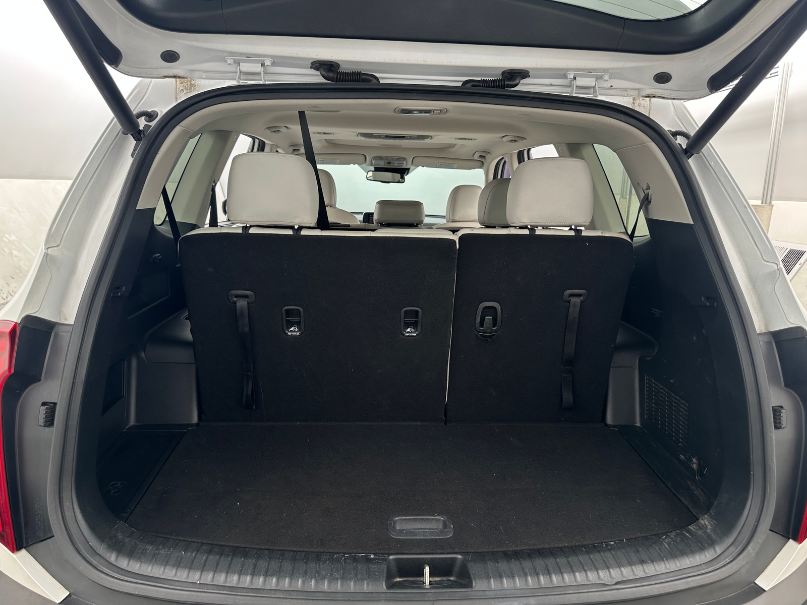 Thumbnail: 2020 Kia Telluride - 6