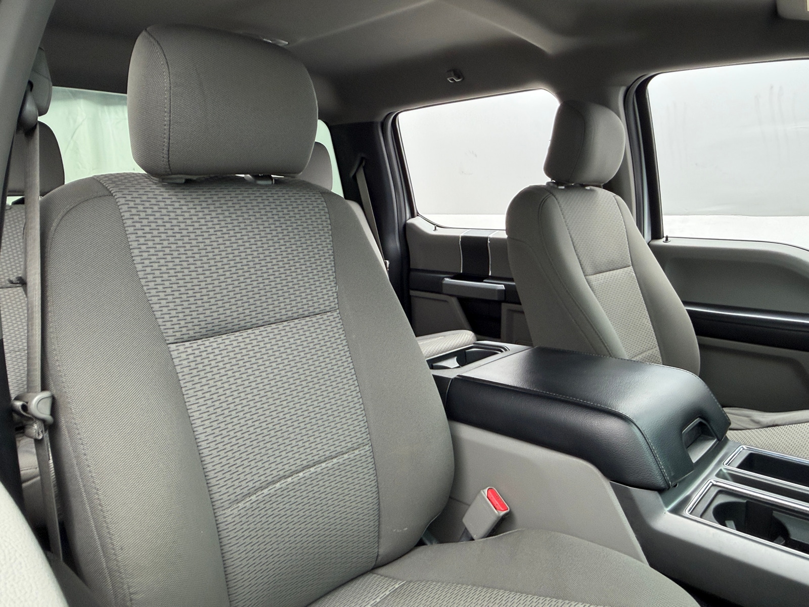 Thumbnail: 2017 Ford Econoline - 2