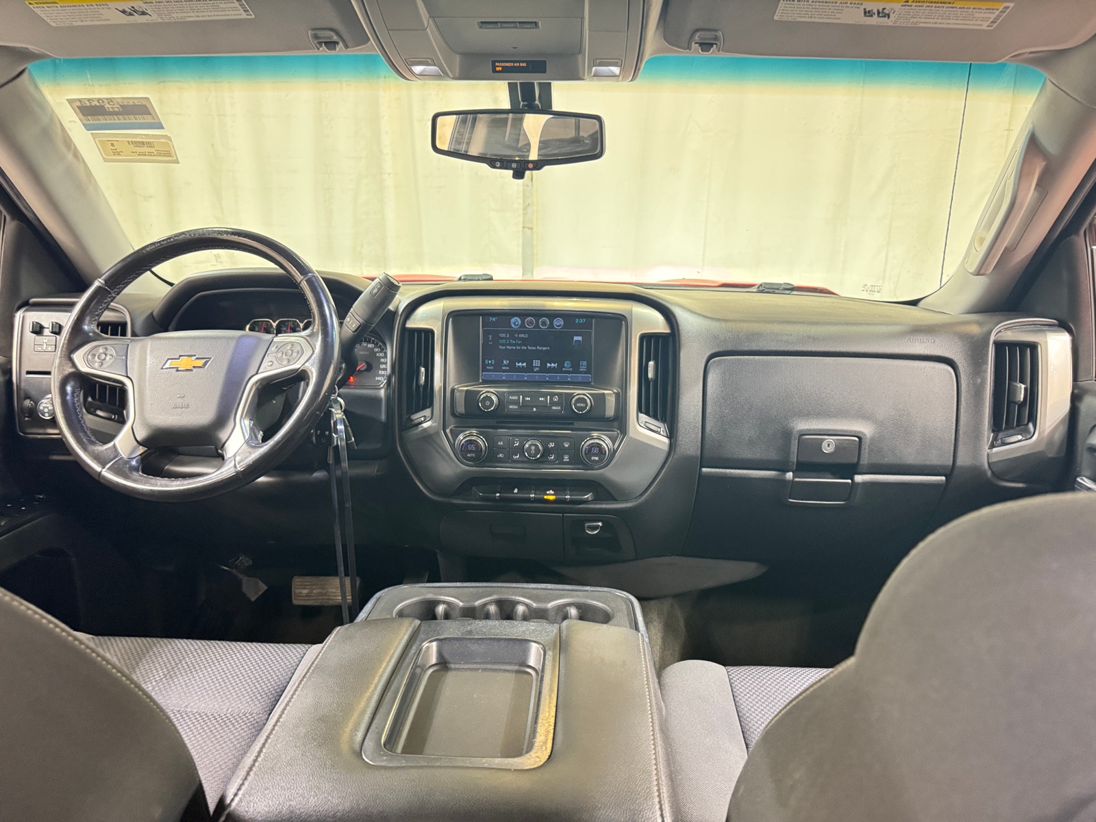 Thumbnail: 2018 Chevrolet Silverado 1500 - 3