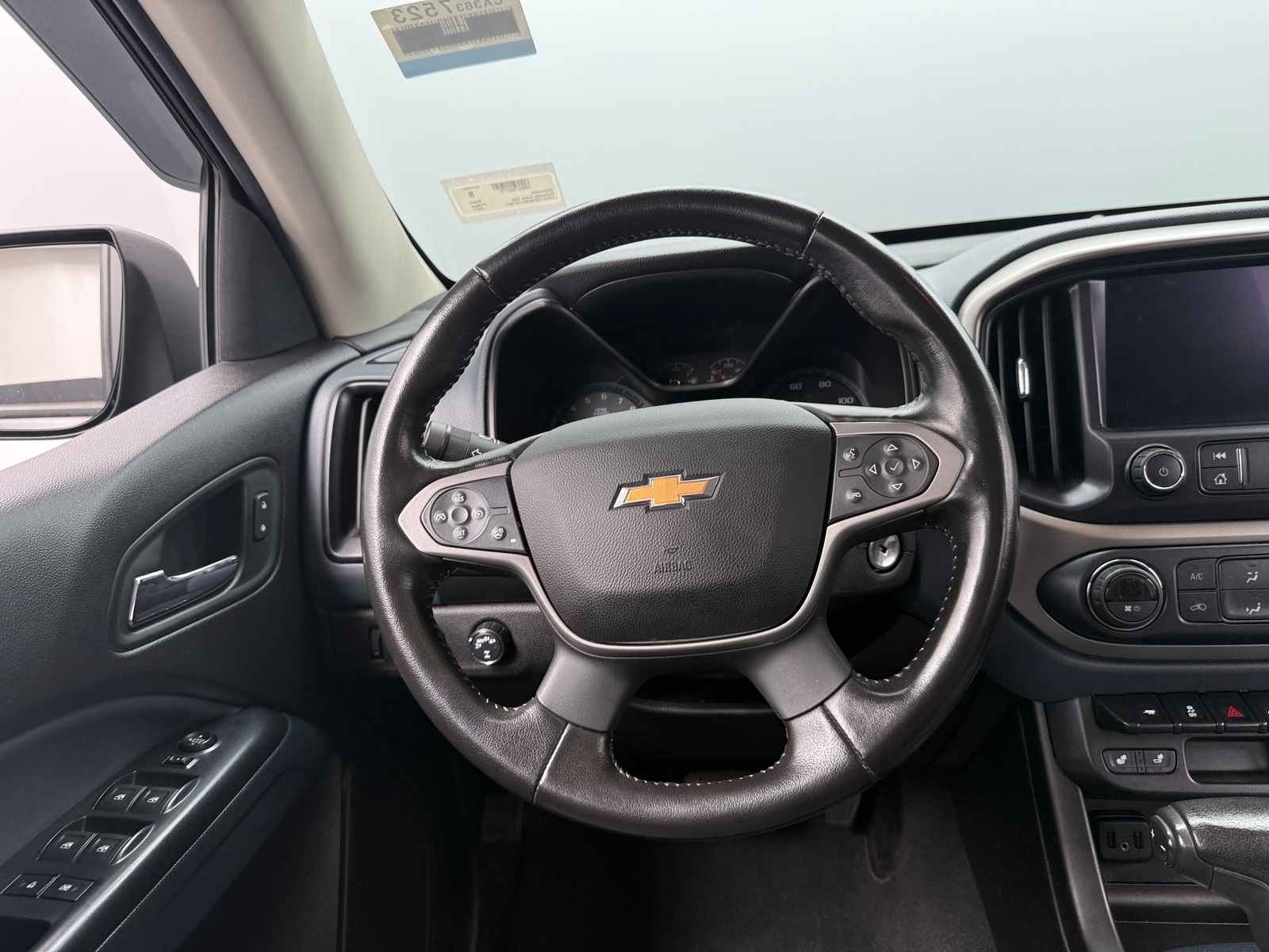 Thumbnail: 2021 Chevrolet Colorado - 4