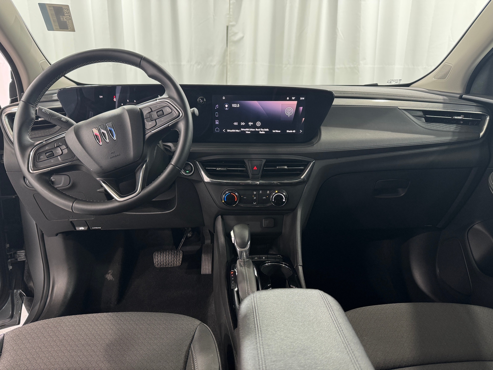 Thumbnail: 2025 Buick Encore GX - 3