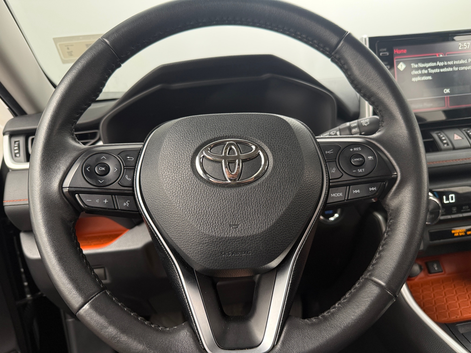 Thumbnail: 2021 Toyota RAV4 - 4