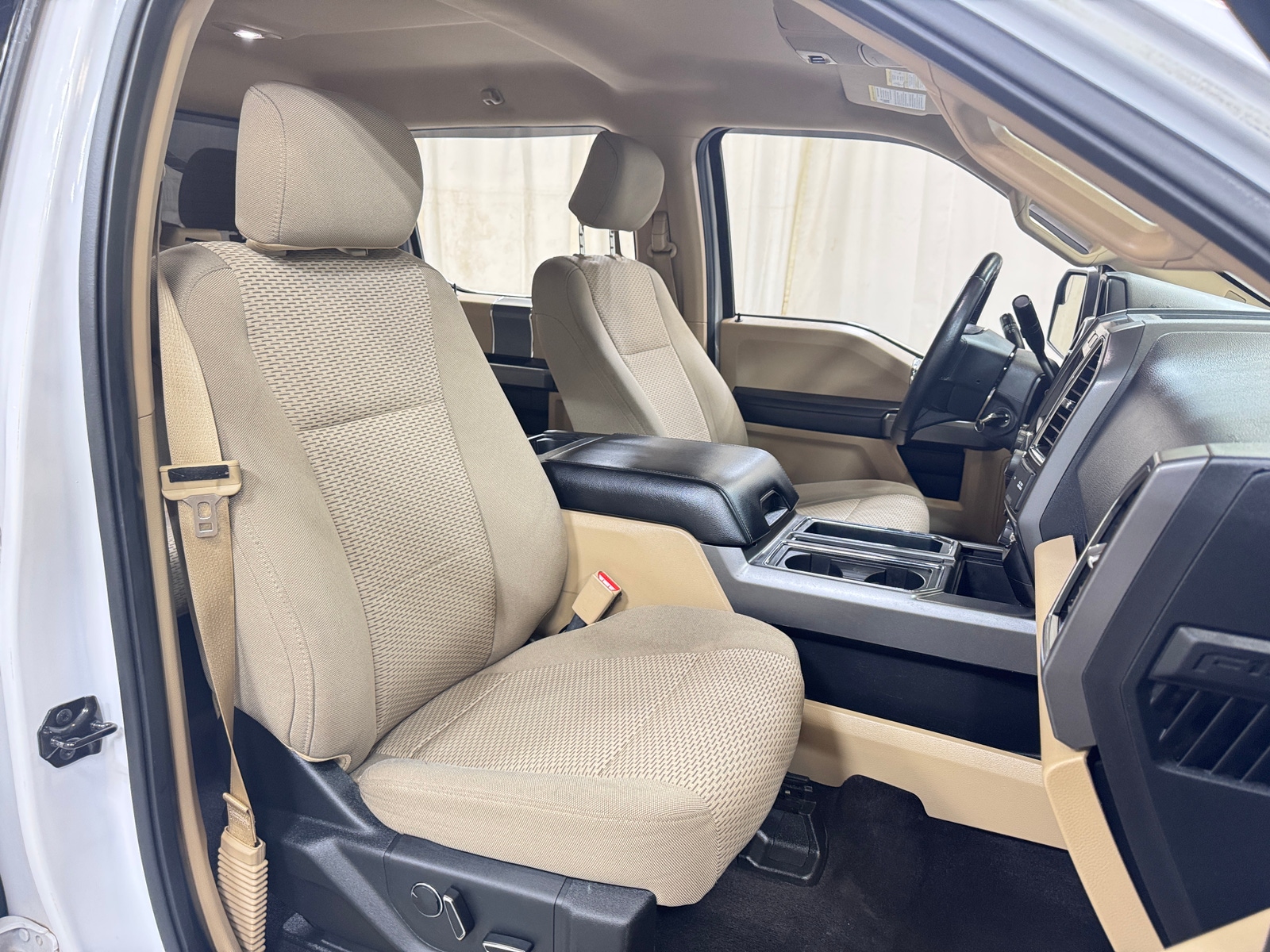 Thumbnail: 2017 Ford Econoline - 2