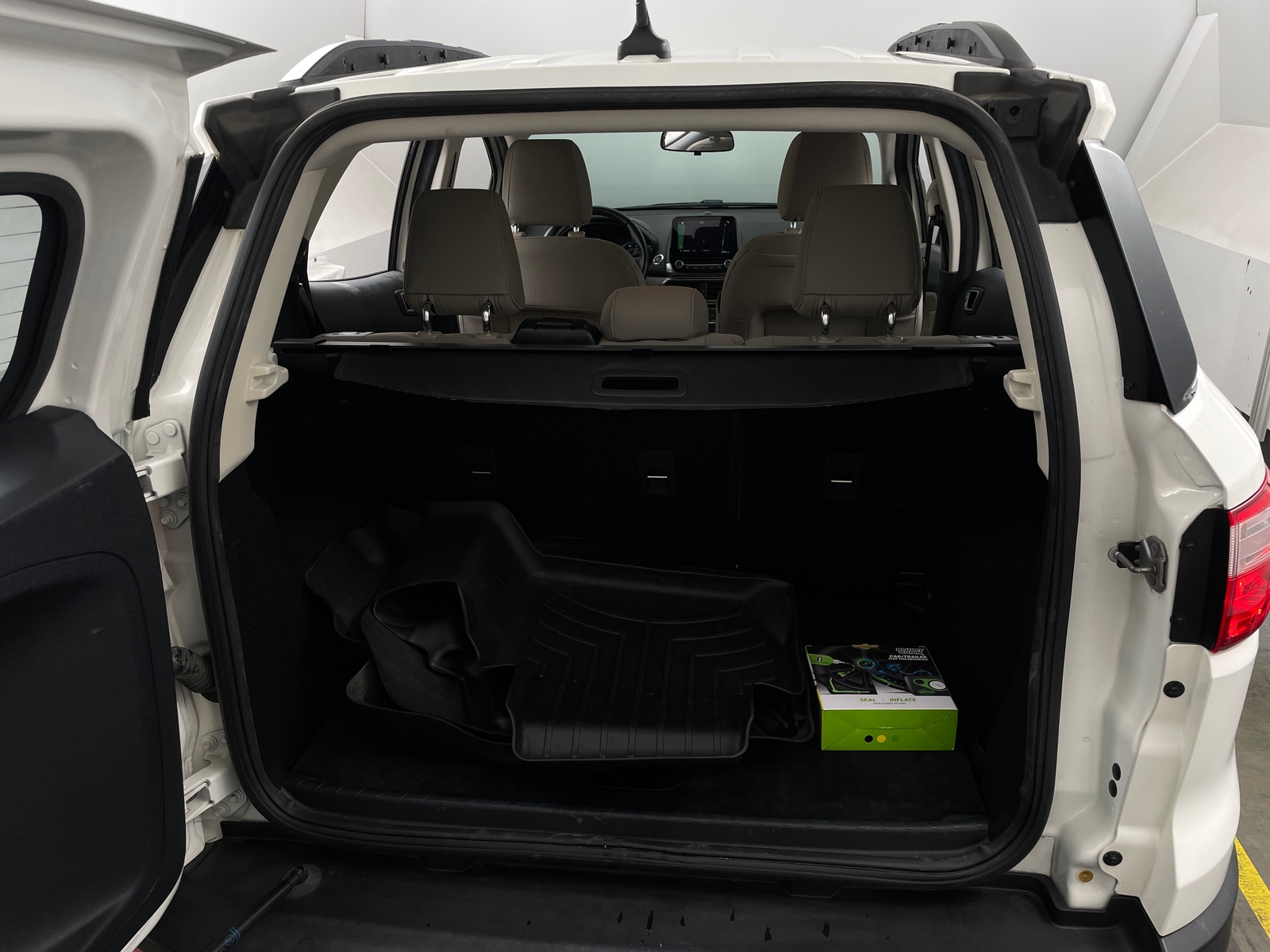 Thumbnail: 2018 Ford EcoSport - 7