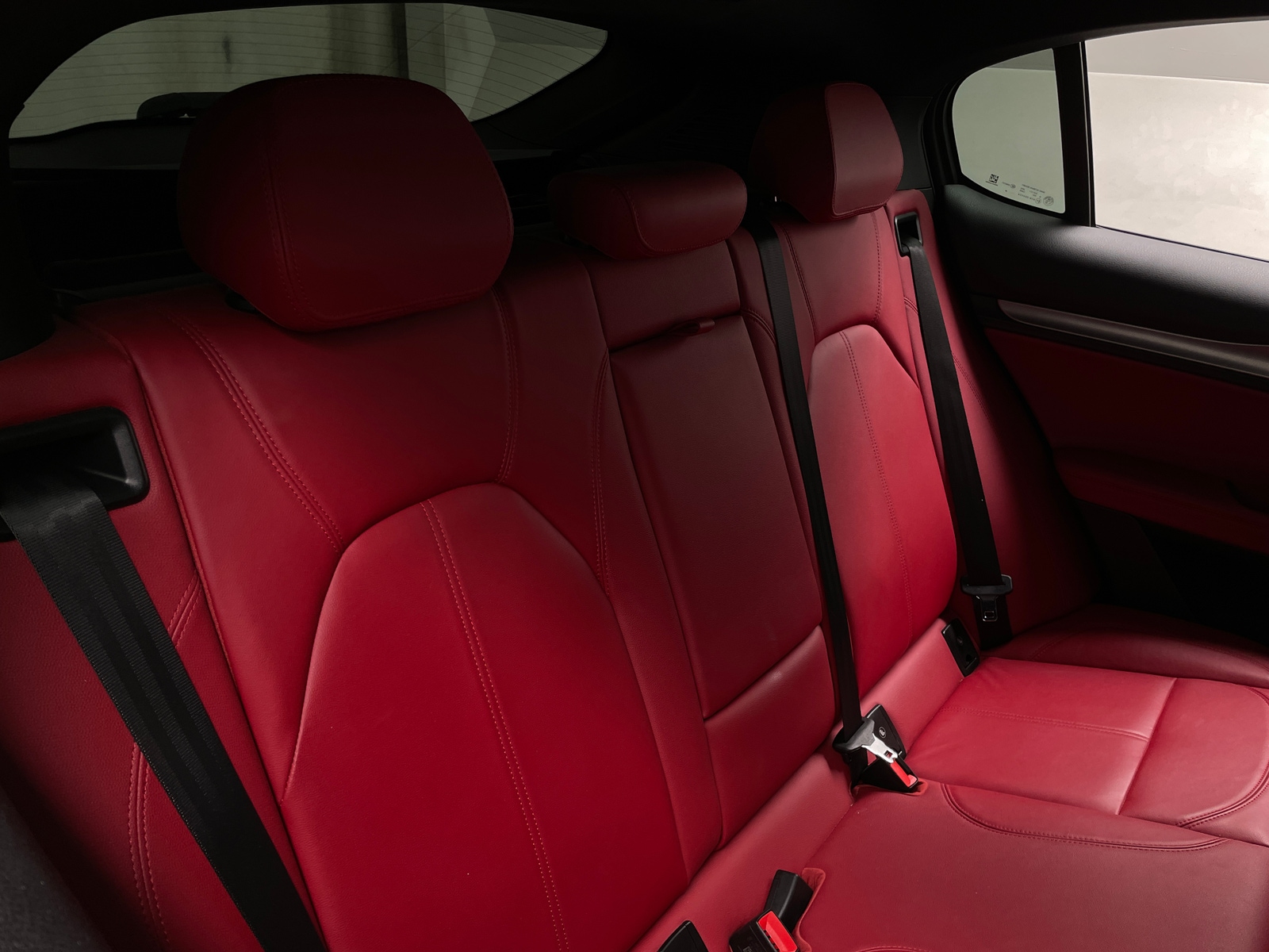 Thumbnail: 2020 Alfa Romeo Stelvio - 5