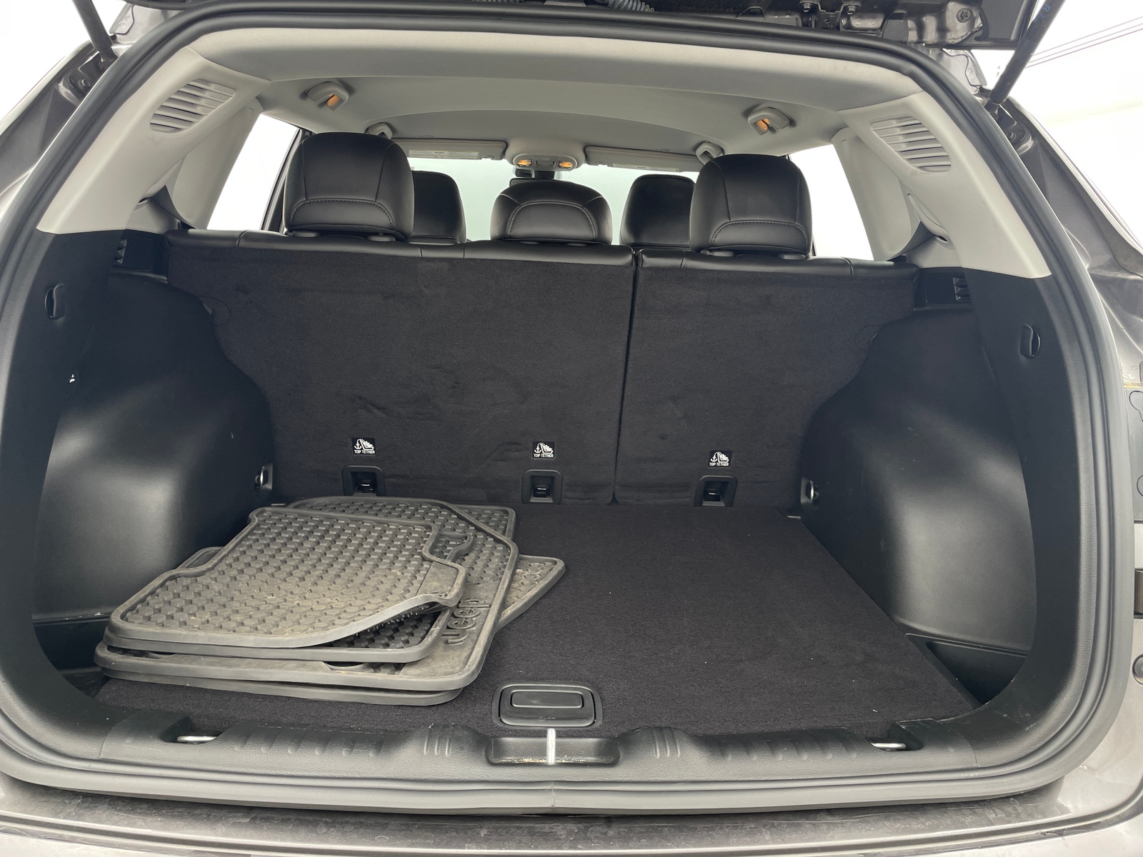 Thumbnail: 2022 Jeep Compass - 6