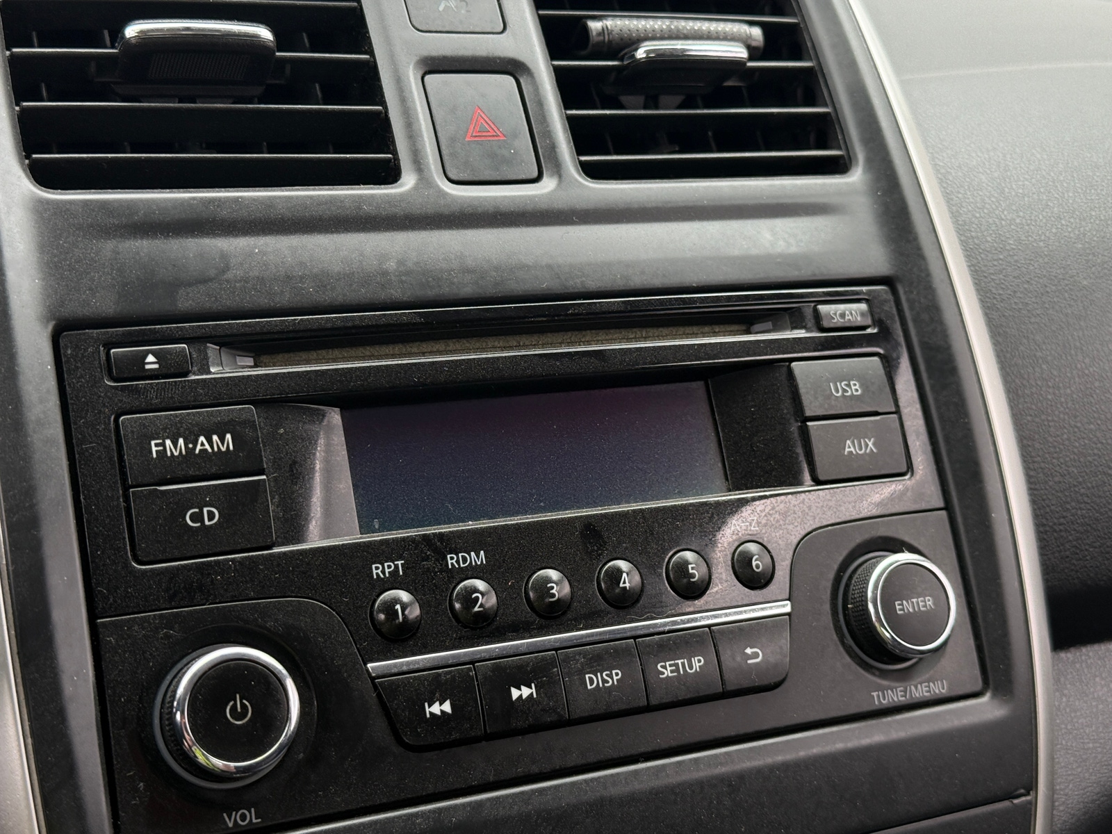 Thumbnail: 2015 Nissan Versa - 4