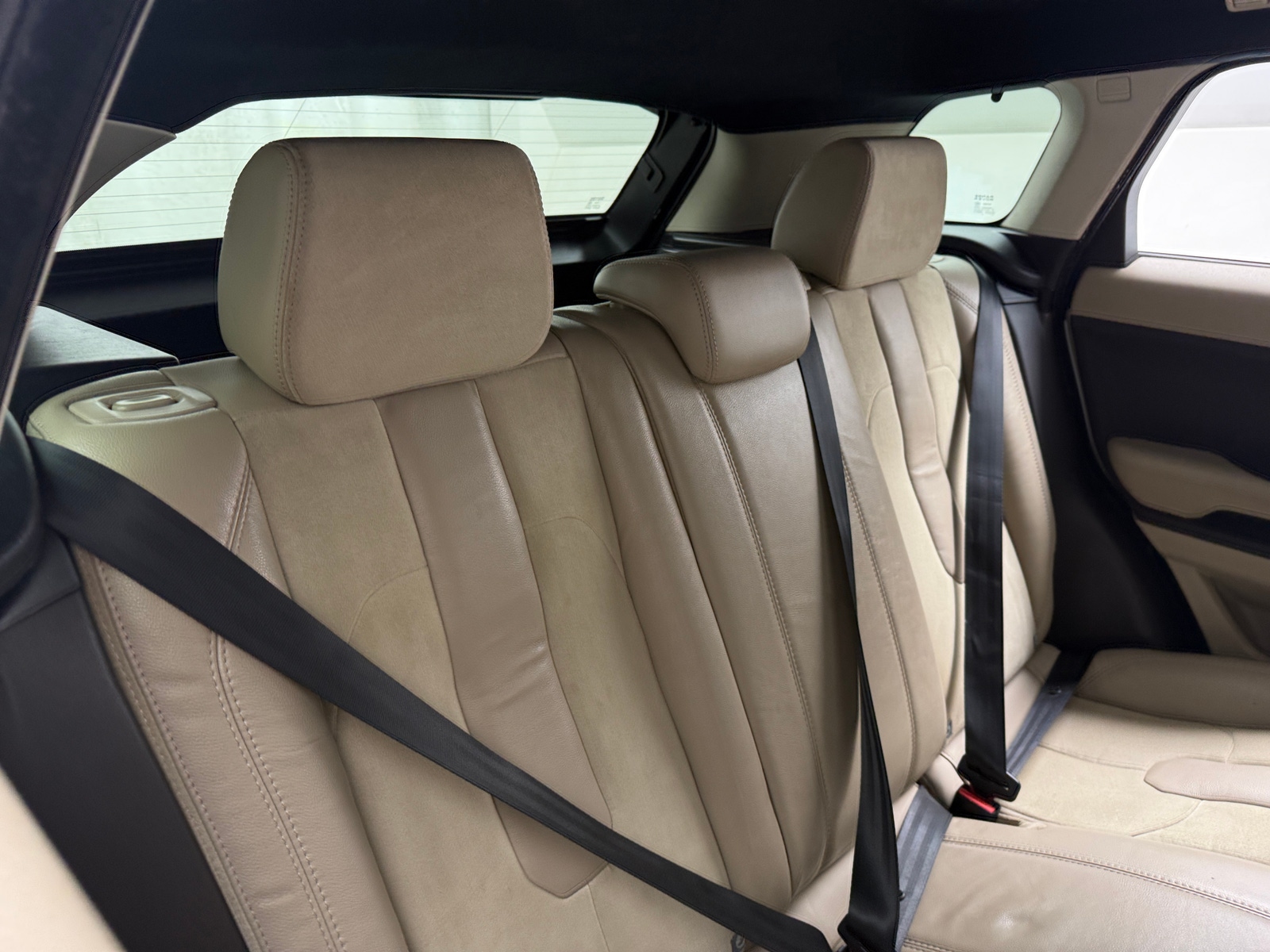 Thumbnail: 2015 Land Rover Range Rover Evoque - 5