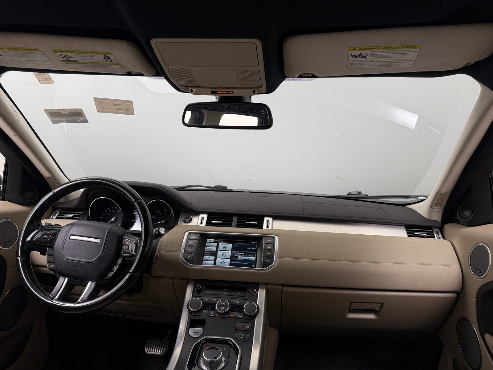 Thumbnail: 2015 Land Rover Range Rover Evoque - 2