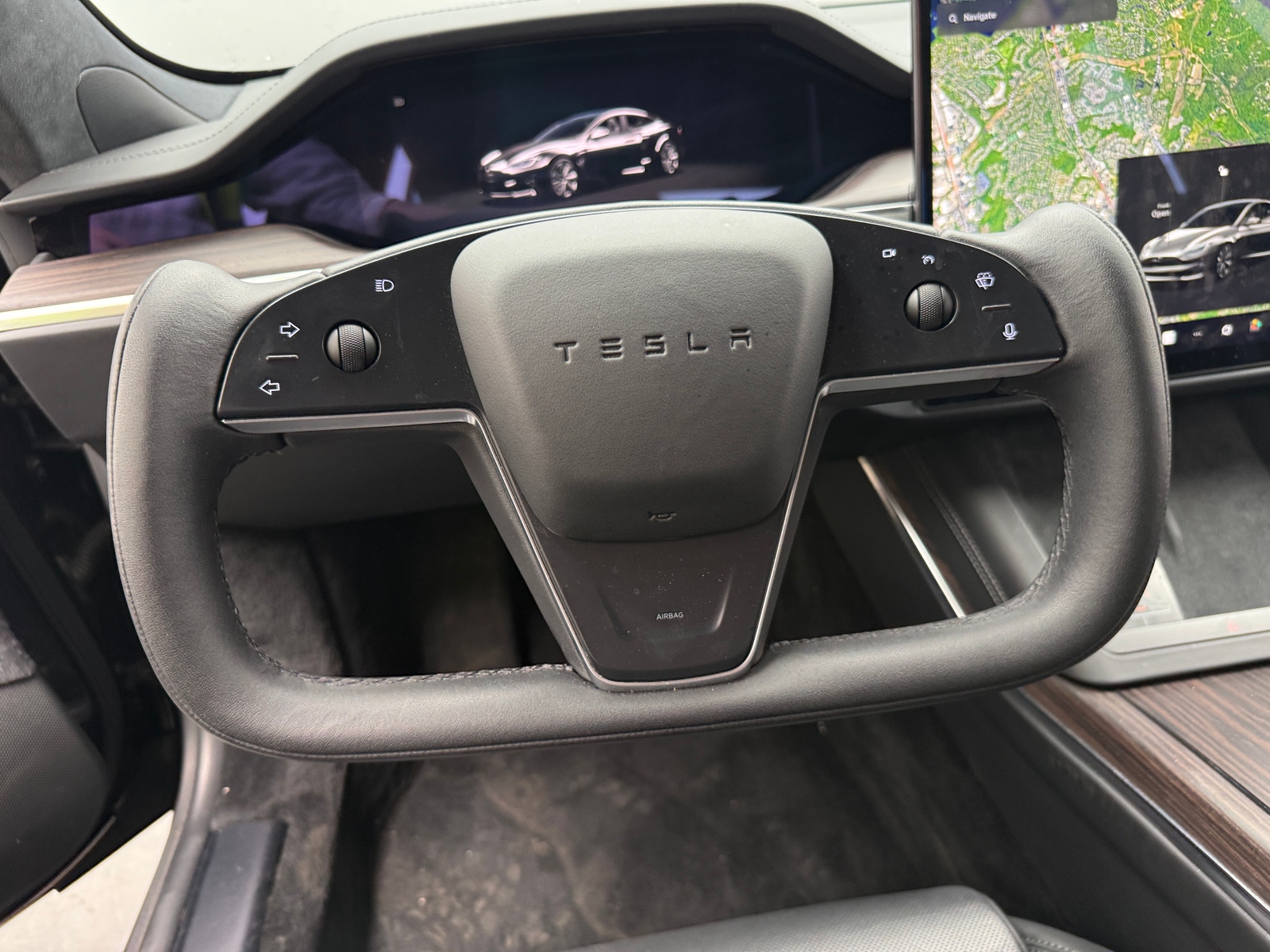 Thumbnail: 2022 Tesla Model S - 4