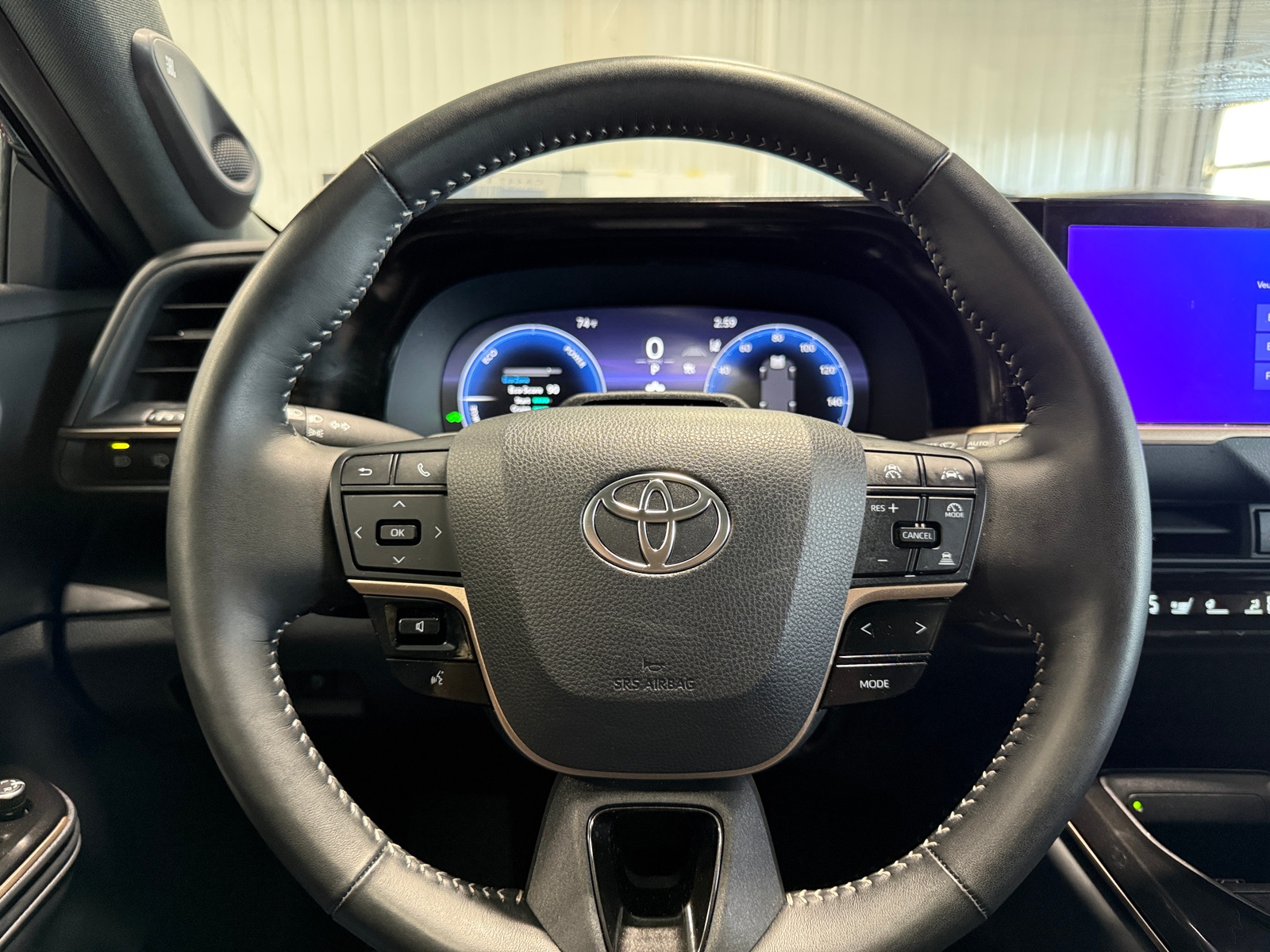 Thumbnail: 2025 Toyota Crown Signia - 4