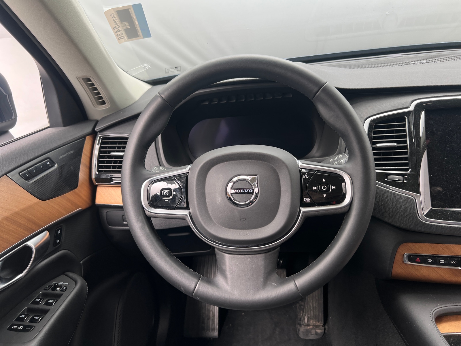 Thumbnail: 2023 Volvo XC90 - 4