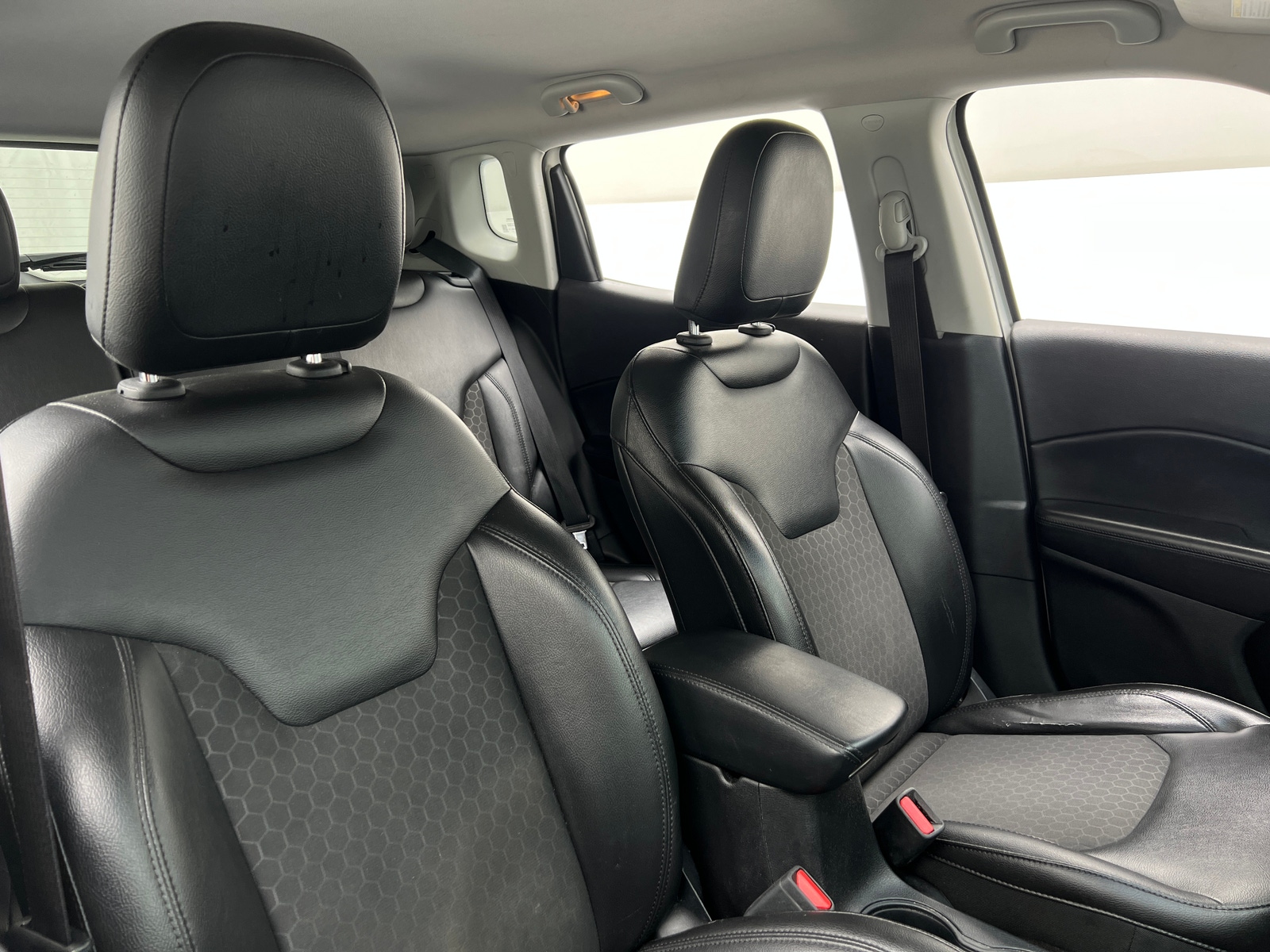 Thumbnail: 2018 Jeep Compass - 2