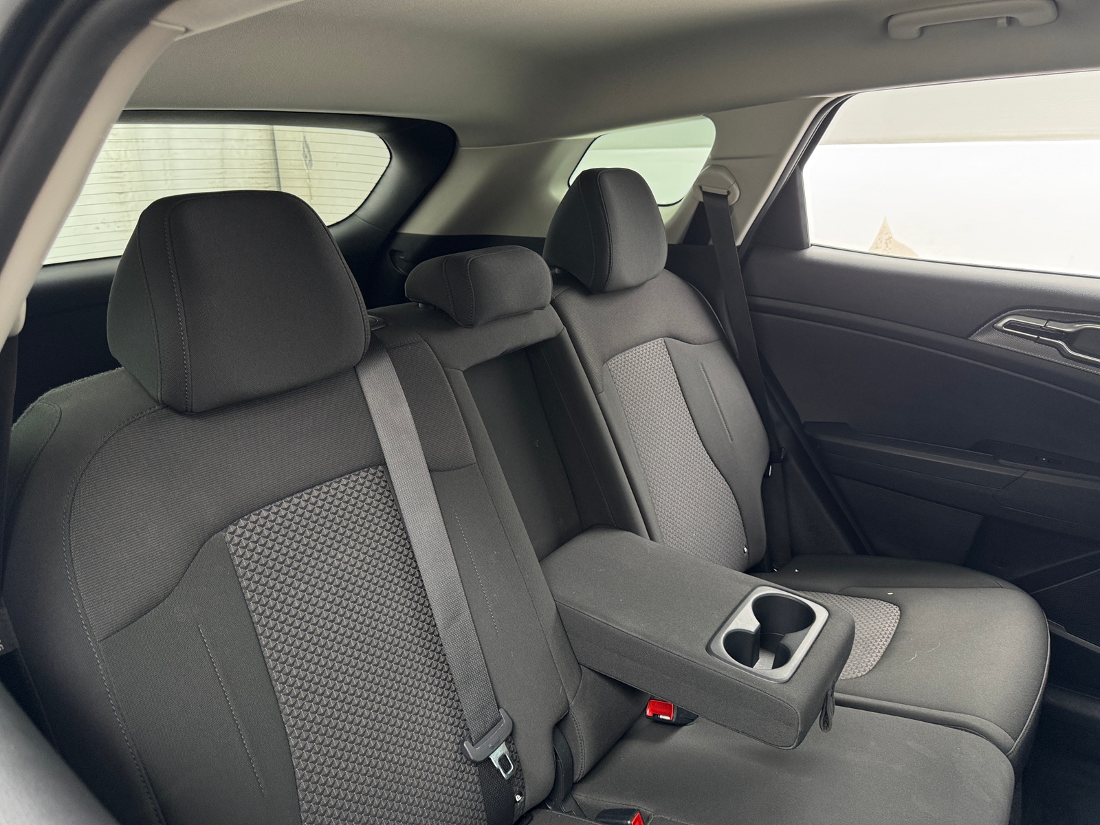 Thumbnail: 2024 Kia Sportage - 6