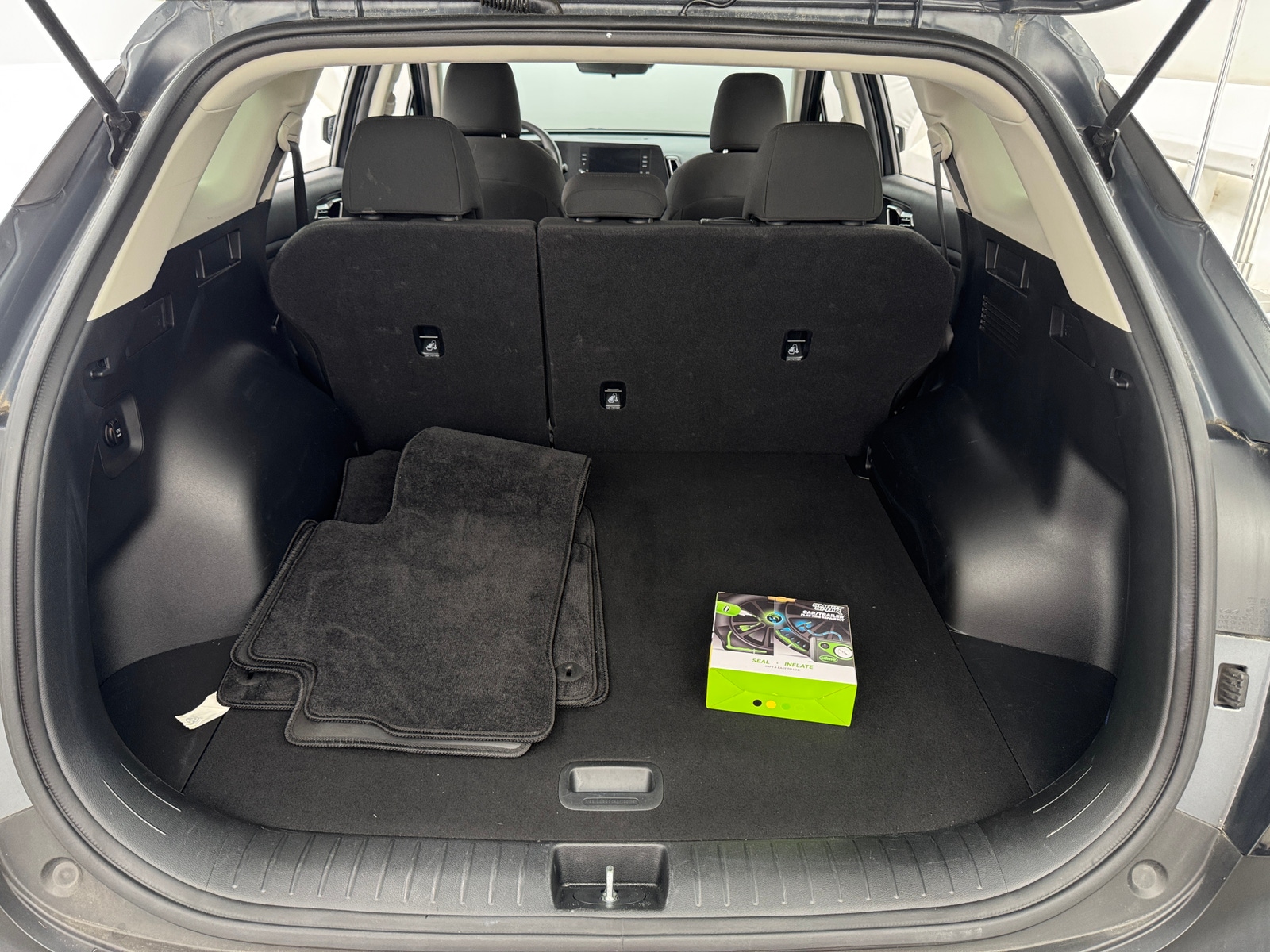 Thumbnail: 2024 Kia Sportage - 7