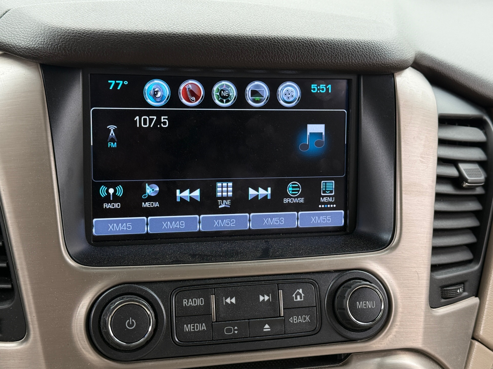 Thumbnail: 2018 GMC Yukon XL - 3