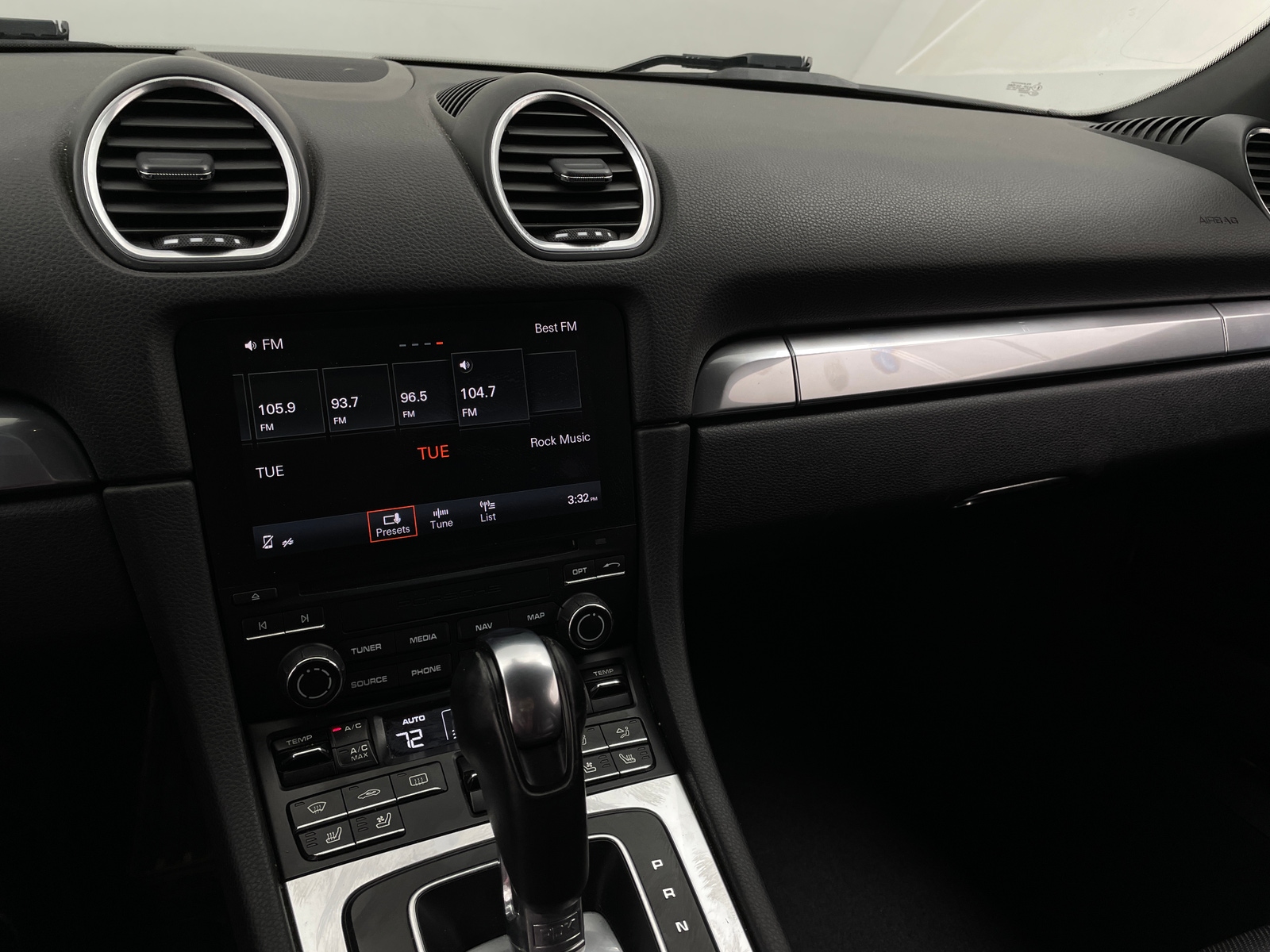 Thumbnail: 2018 Porsche 718 Boxster - 3