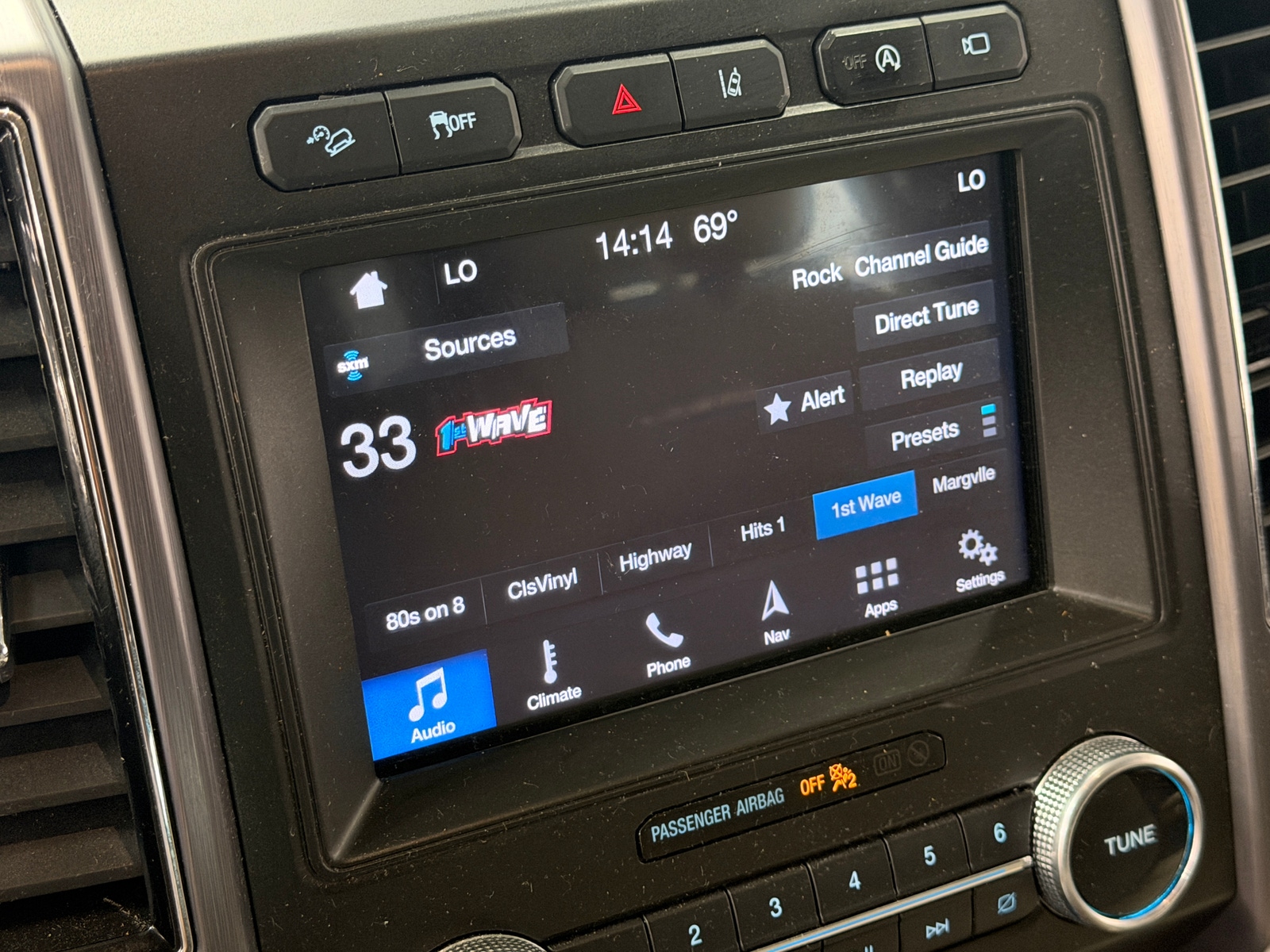 Thumbnail: 2019 Ford Expedition - 3
