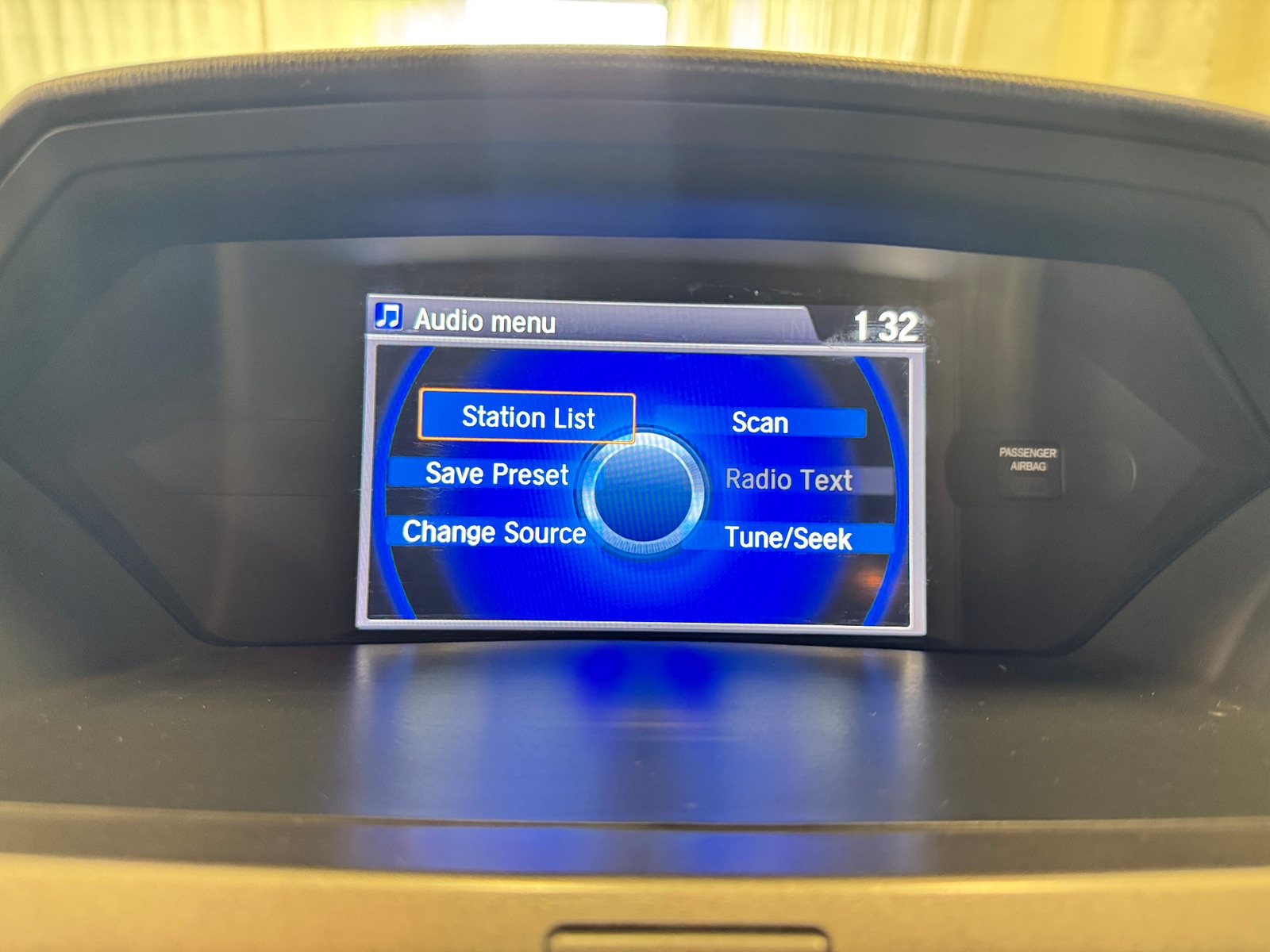 Thumbnail: 2017 Honda Odyssey - 4