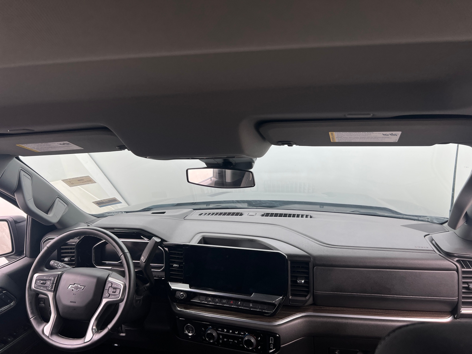 Thumbnail: 2024 Chevrolet Silverado 1500 - 3