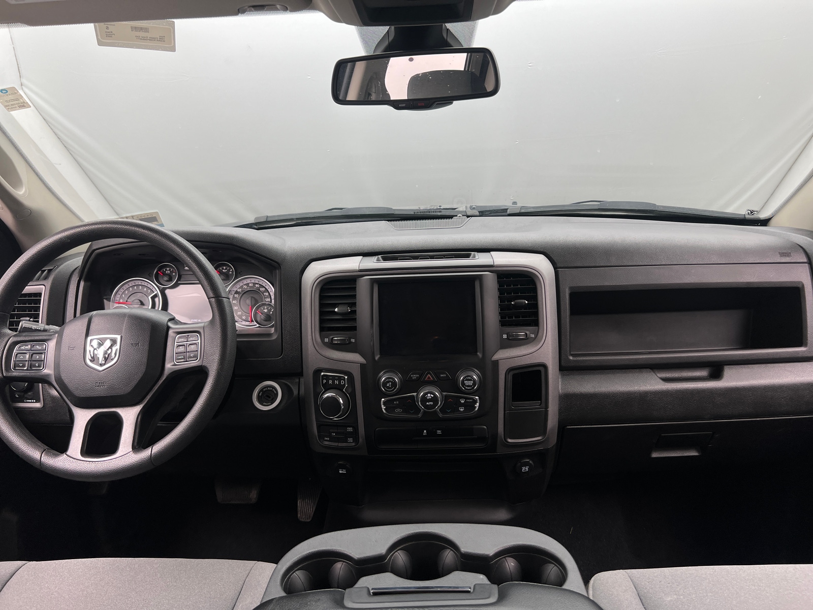 Thumbnail: 2023 RAM 1500 Classic - 3