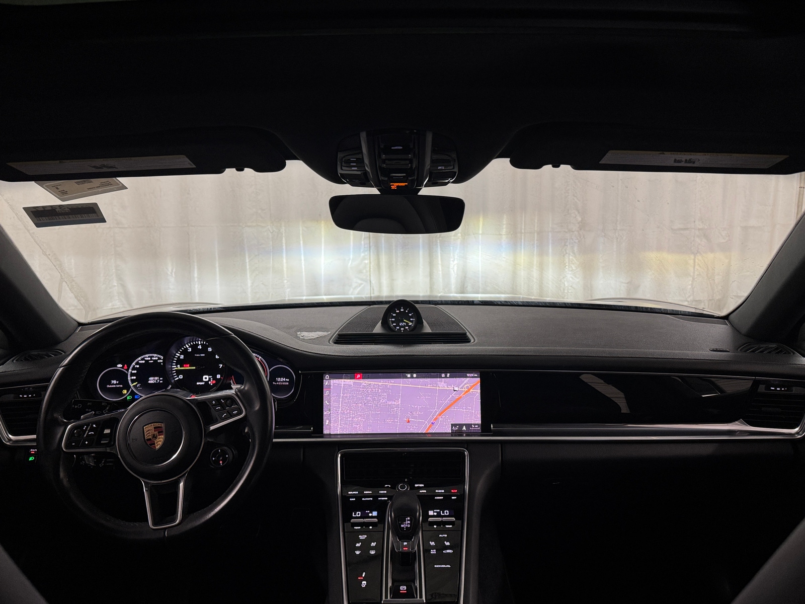 Thumbnail: 2019 Porsche Panamera - 2