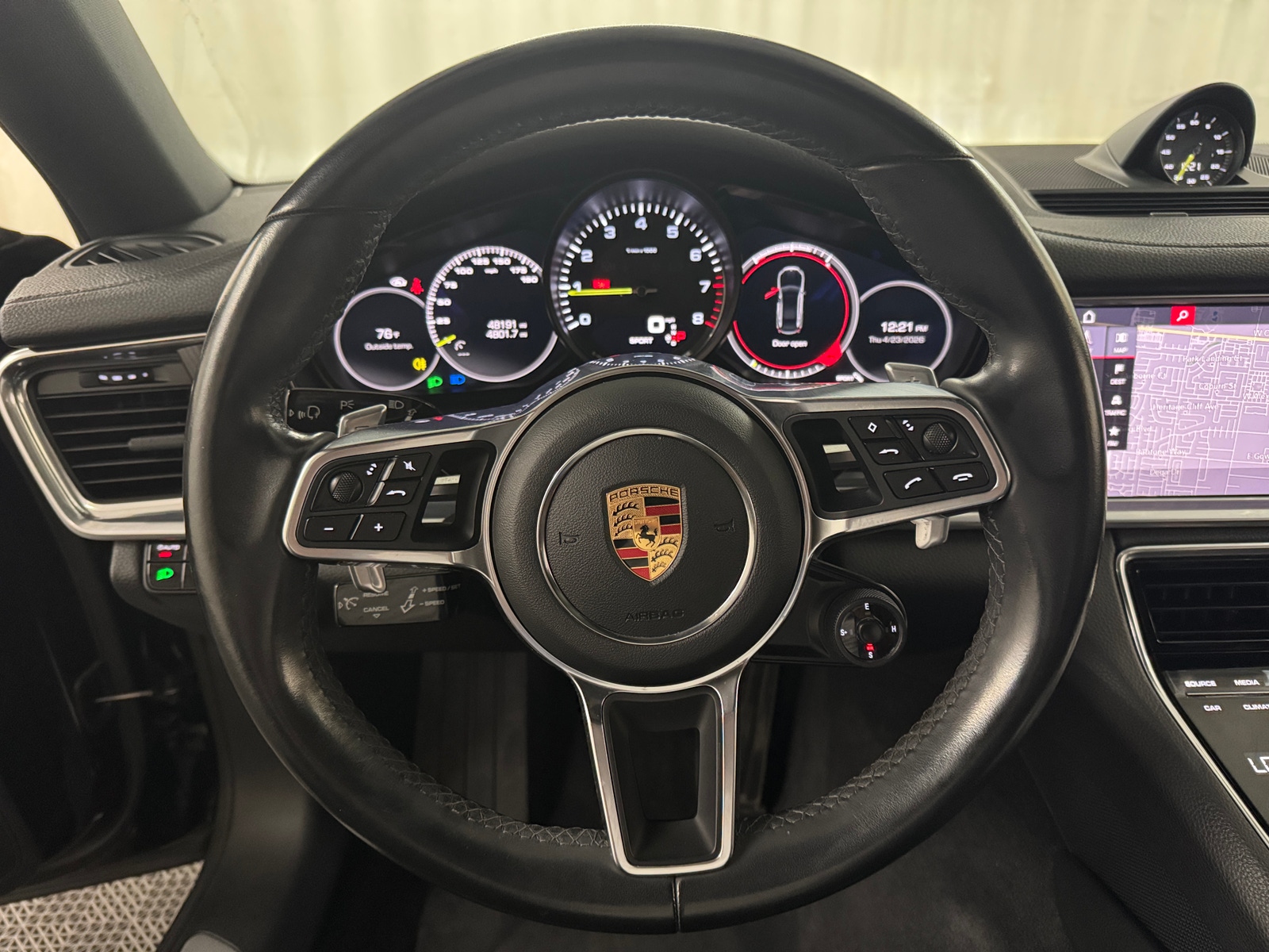 Thumbnail: 2019 Porsche Panamera - 4