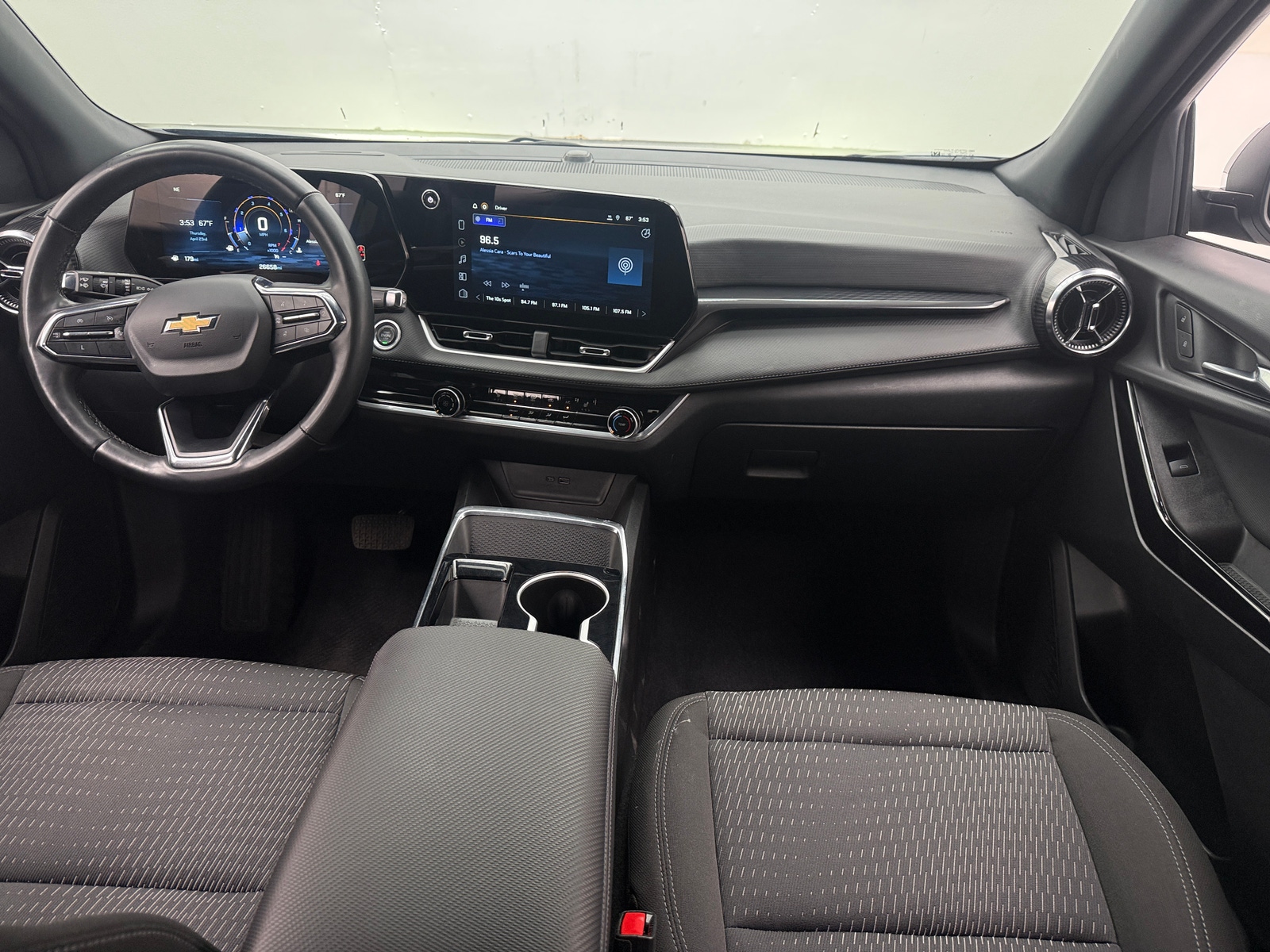 Thumbnail: 2025 Chevrolet Equinox - 3