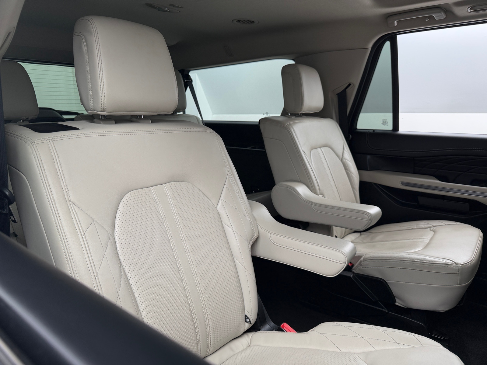 Thumbnail: 2021 Ford Expedition MAX - 5