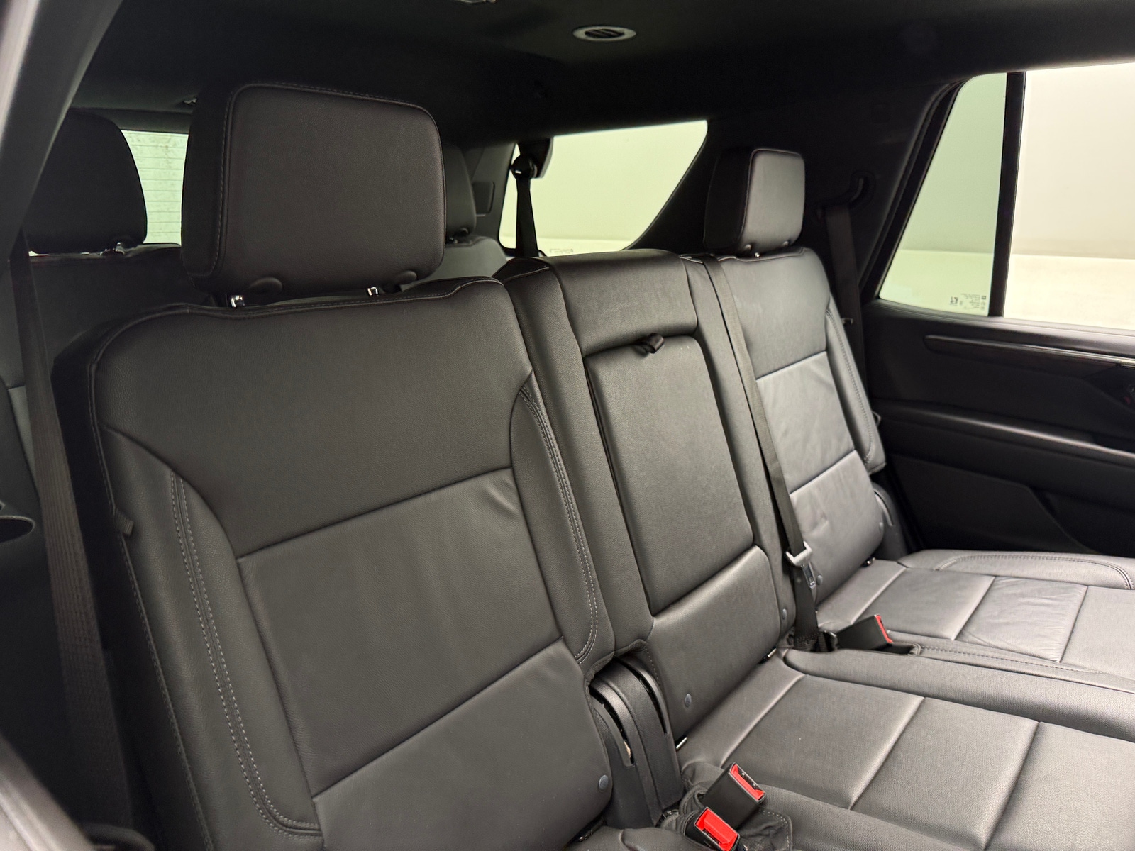 Thumbnail: 2025 Chevrolet Tahoe - 5