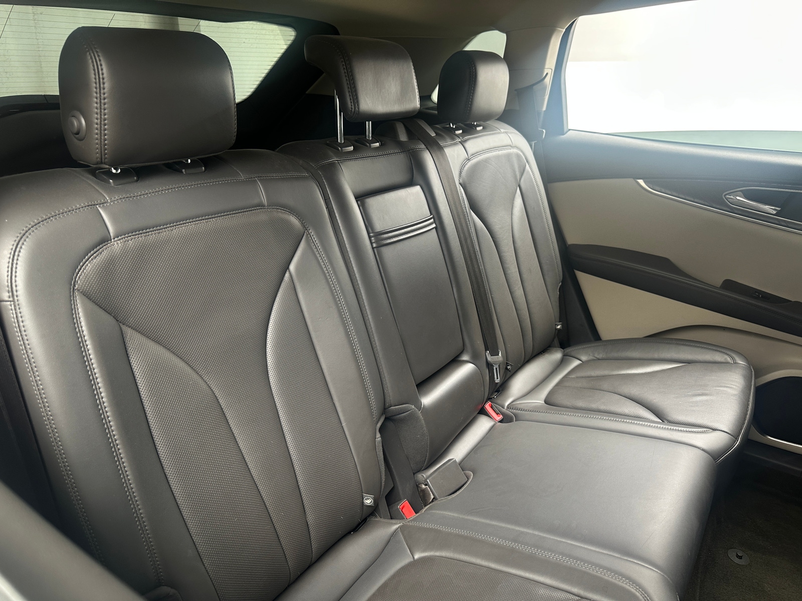 Thumbnail: 2019 Lincoln Nautilus - 5