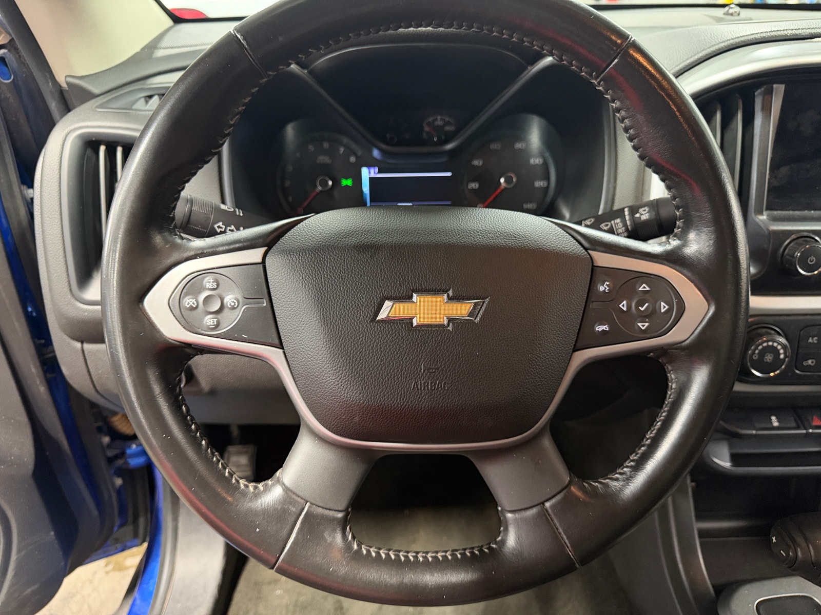 Thumbnail: 2018 Chevrolet Colorado - 5