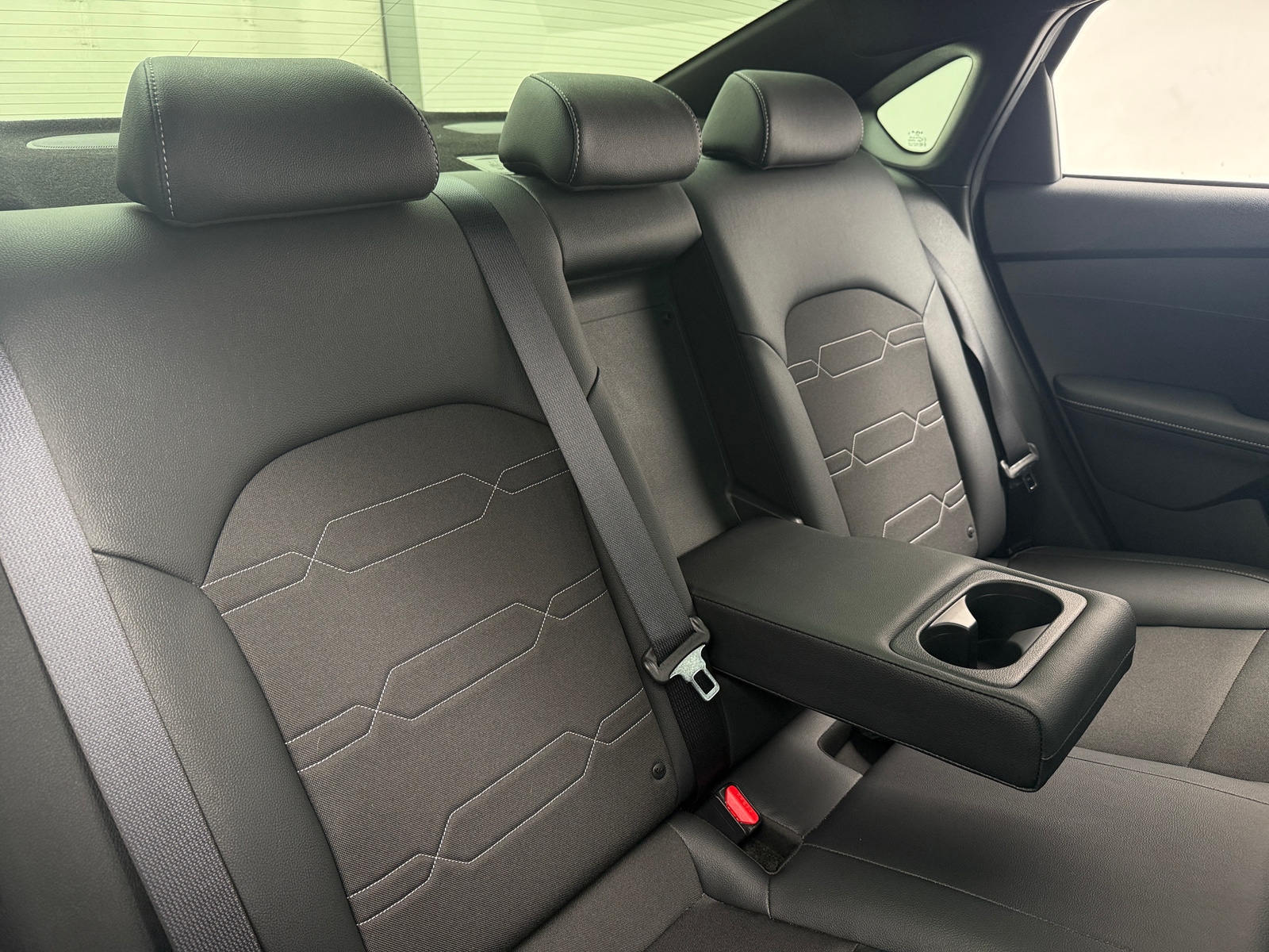 Thumbnail: 2024 Kia Forte - 6