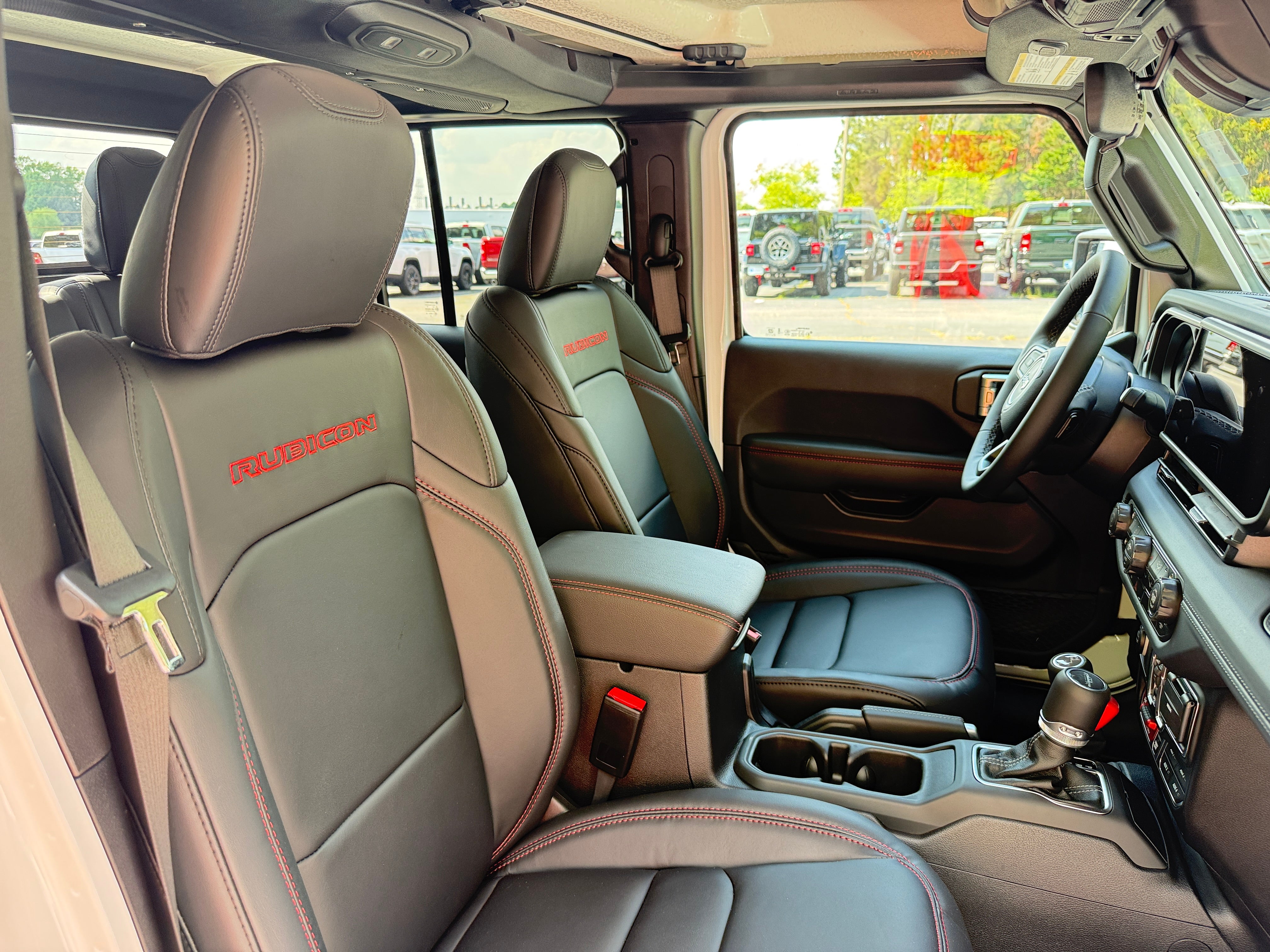 2026 Jeep Gladiator Rubicon Auto's photo