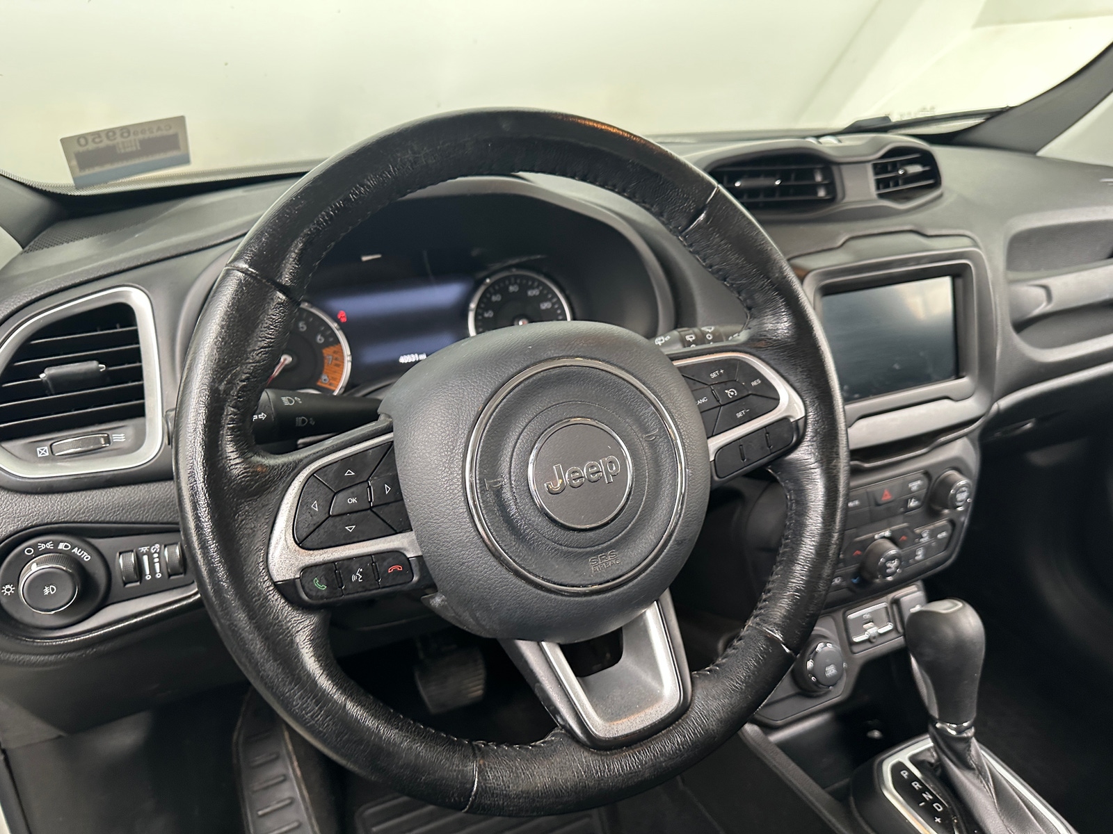 Thumbnail: 2021 Jeep Renegade - 5
