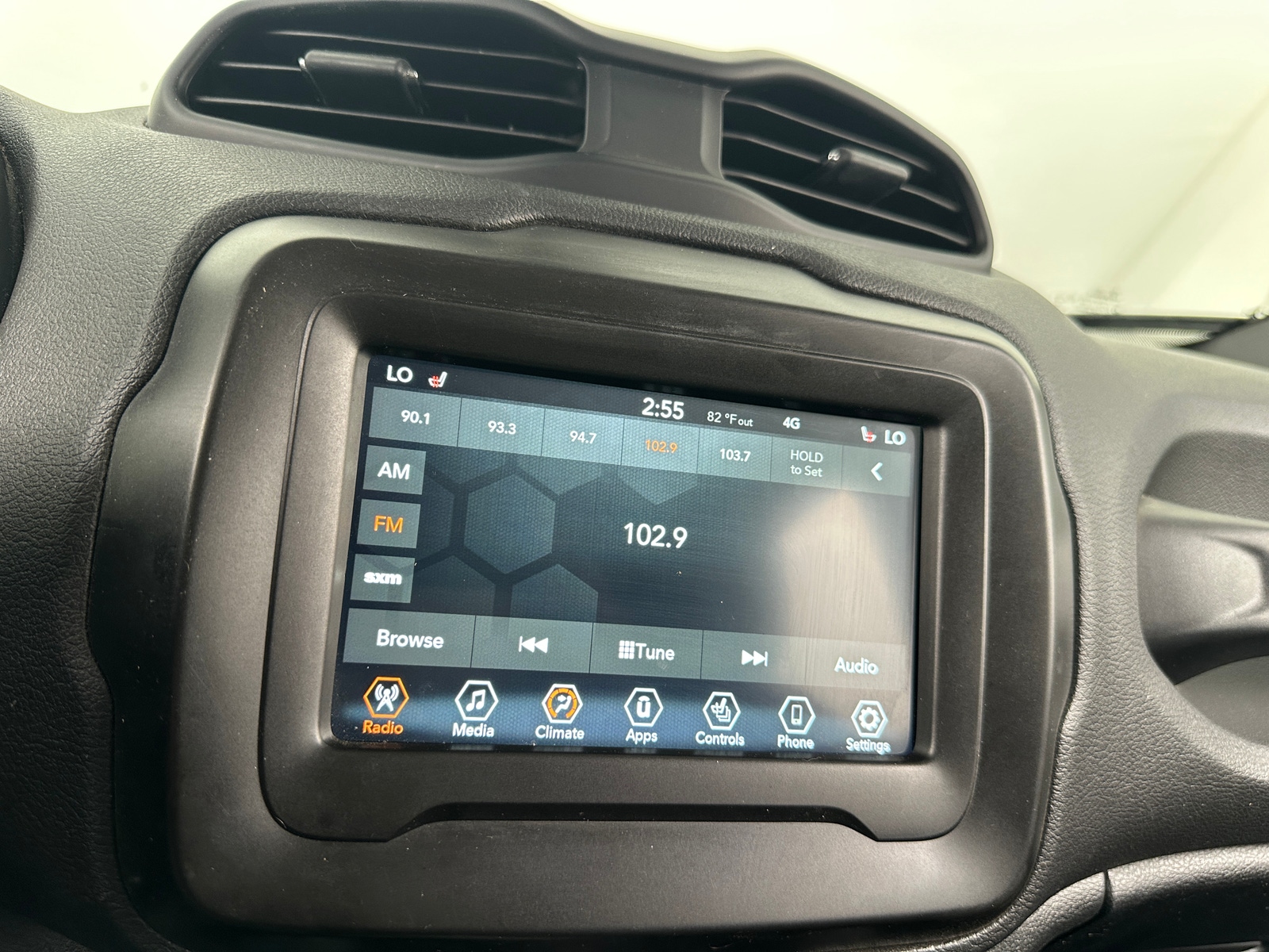 Thumbnail: 2021 Jeep Renegade - 4