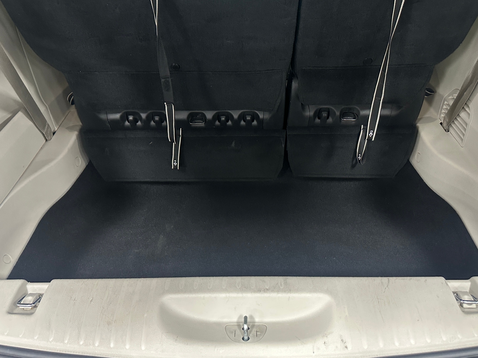 Thumbnail: 2022 Chrysler Pacifica - 6