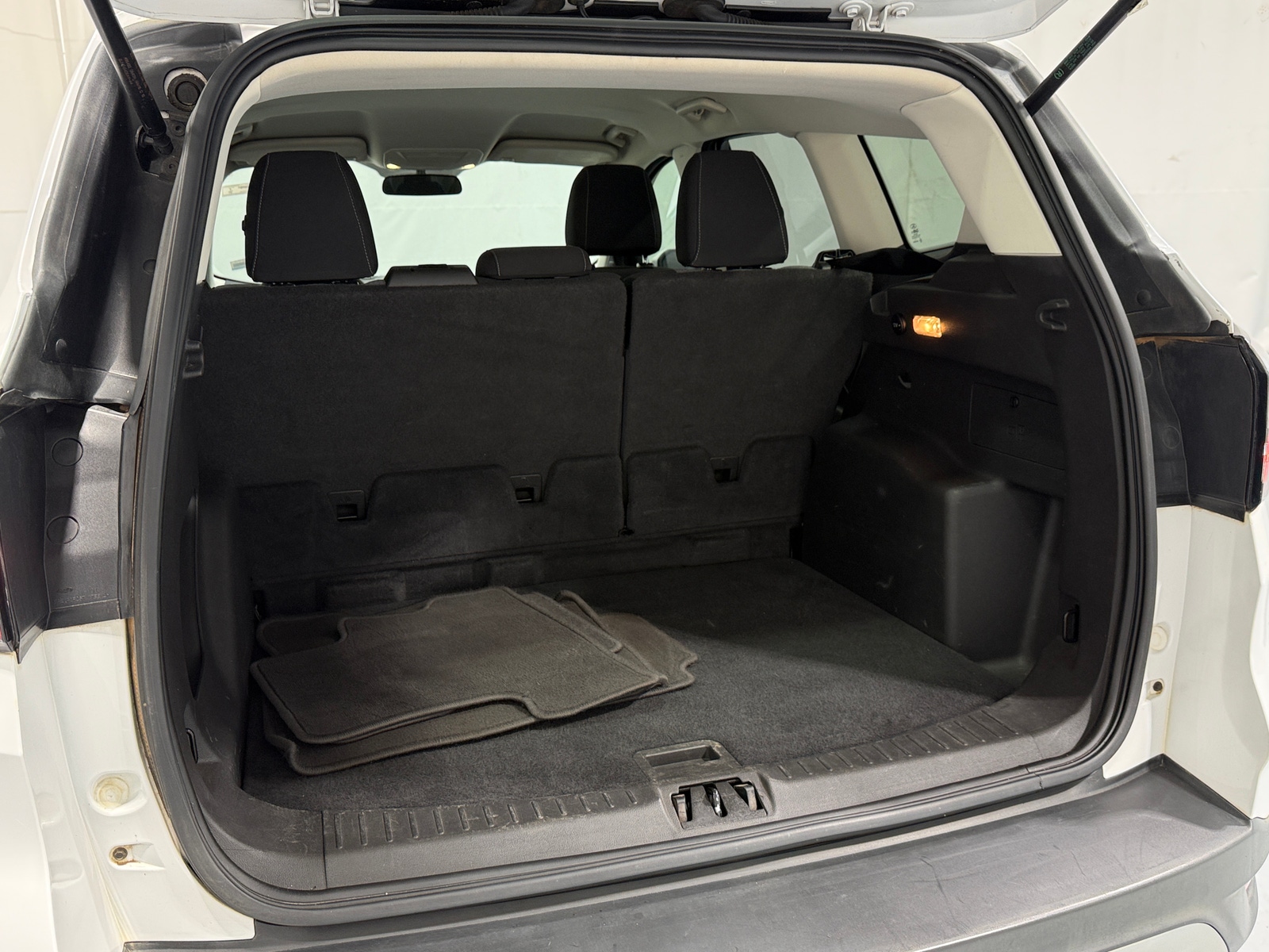 Thumbnail: 2017 Ford Escape - 7