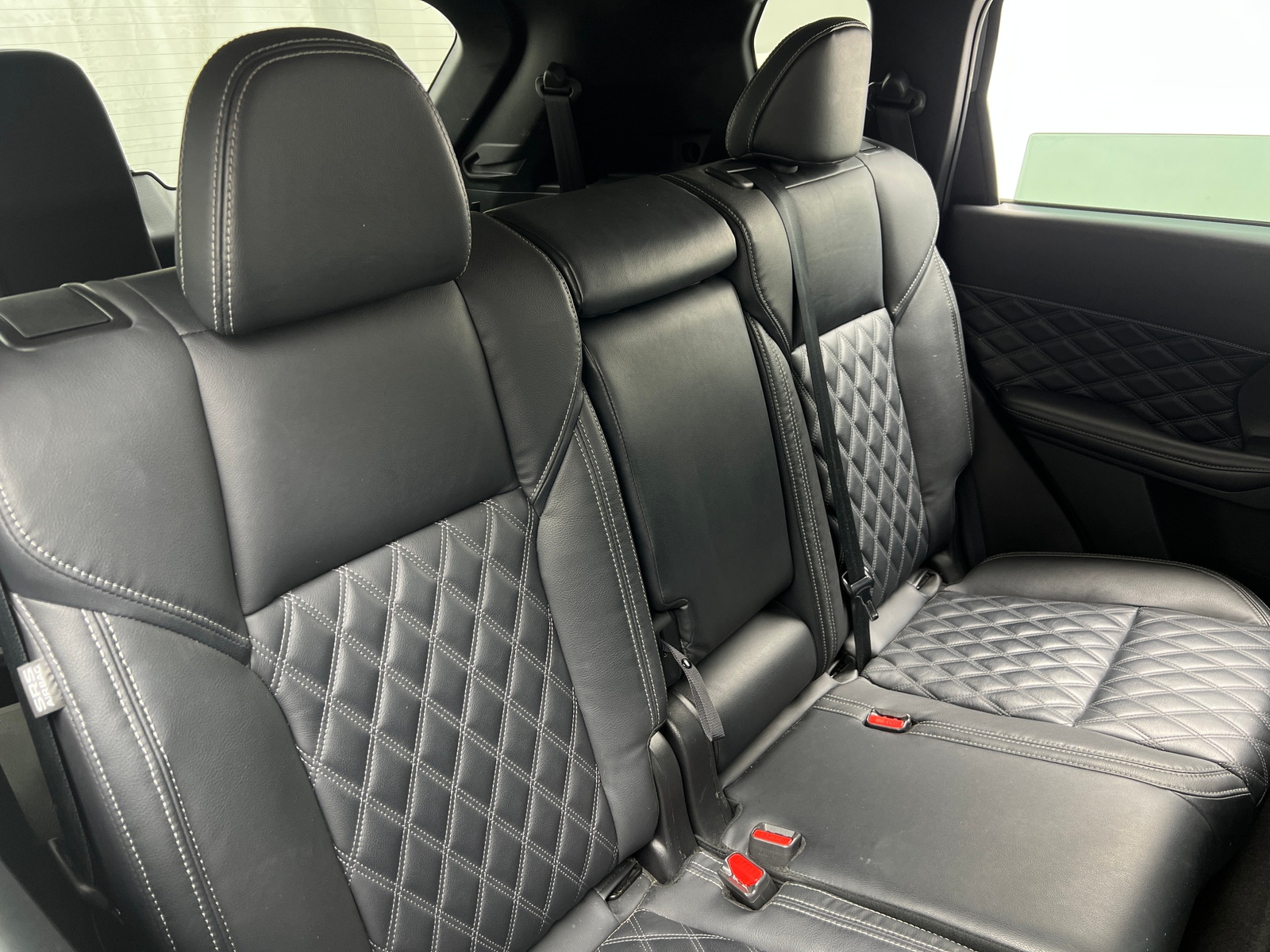 Thumbnail: 2022 Mitsubishi Outlander - 5