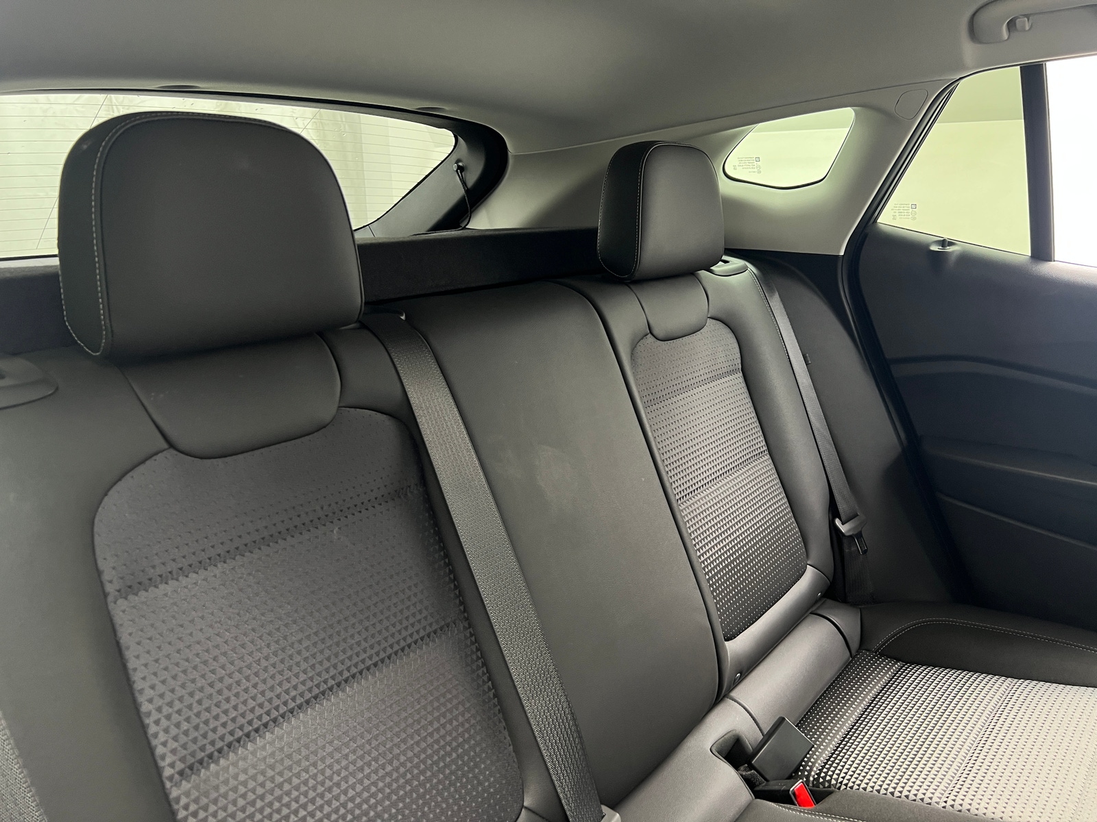 Thumbnail: 2025 Chevrolet Trax - 6