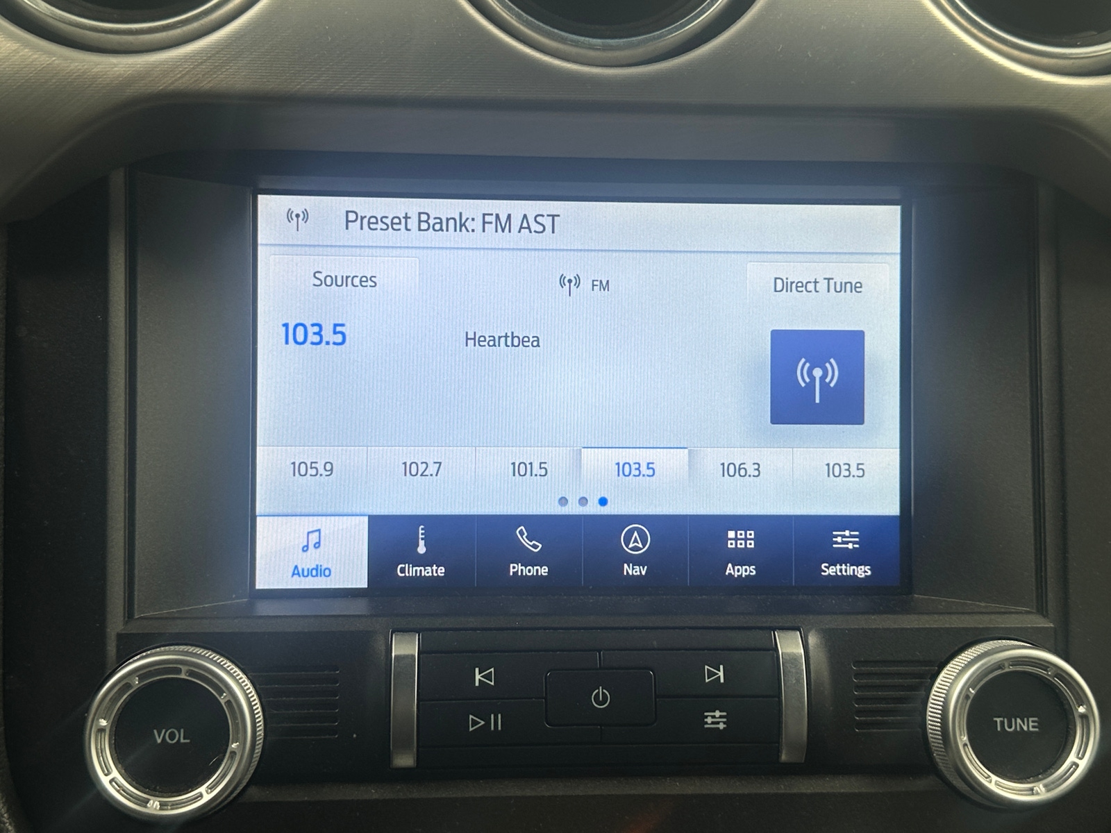 Thumbnail: 2023 Ford Mustang - 4