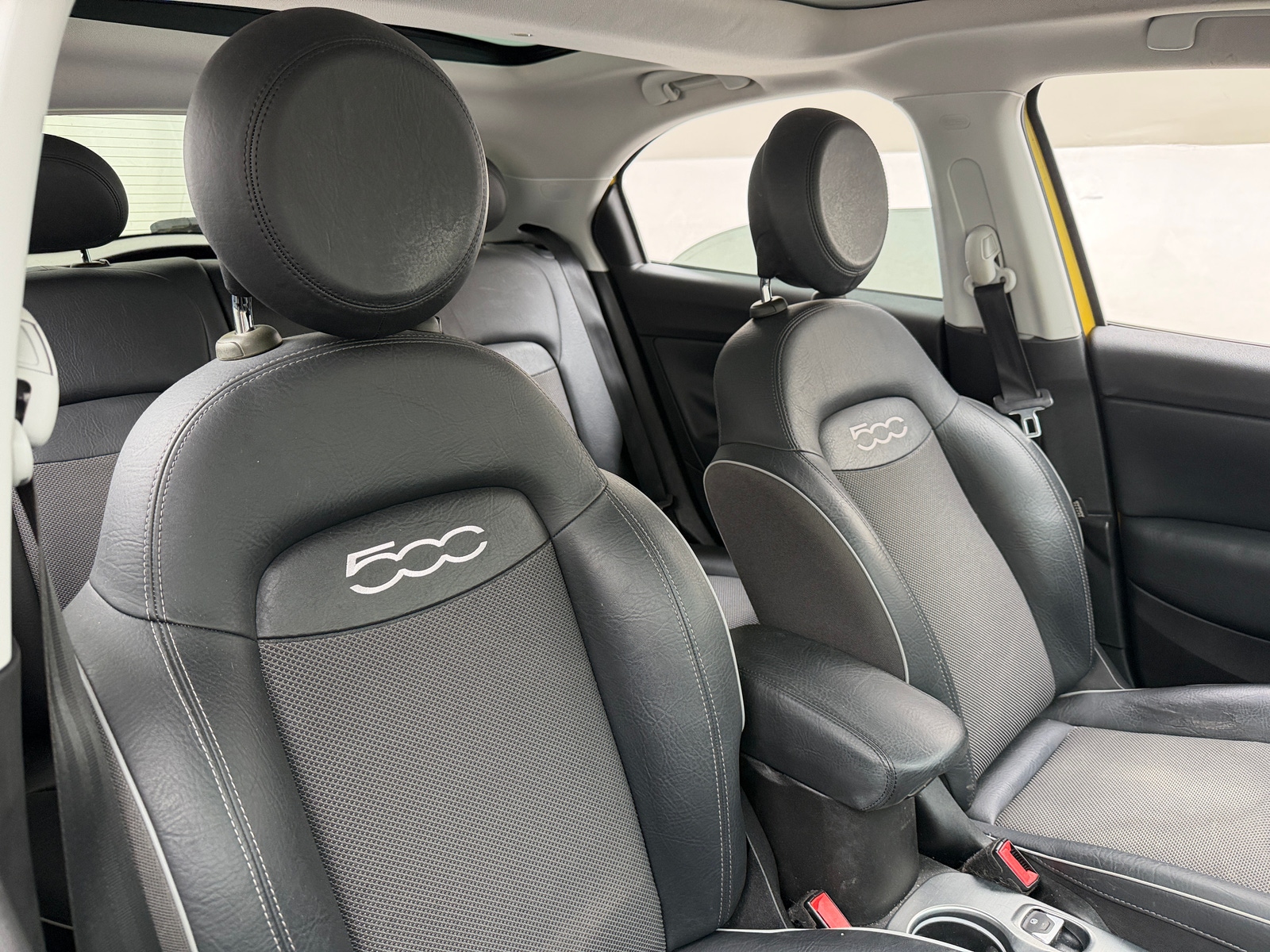 Thumbnail: 2017 Fiat 500X - 2