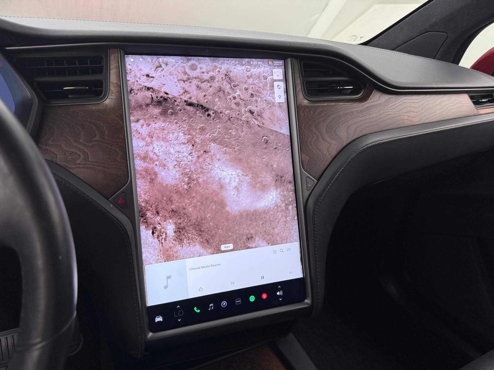 Thumbnail: 2020 Tesla Model X - 3
