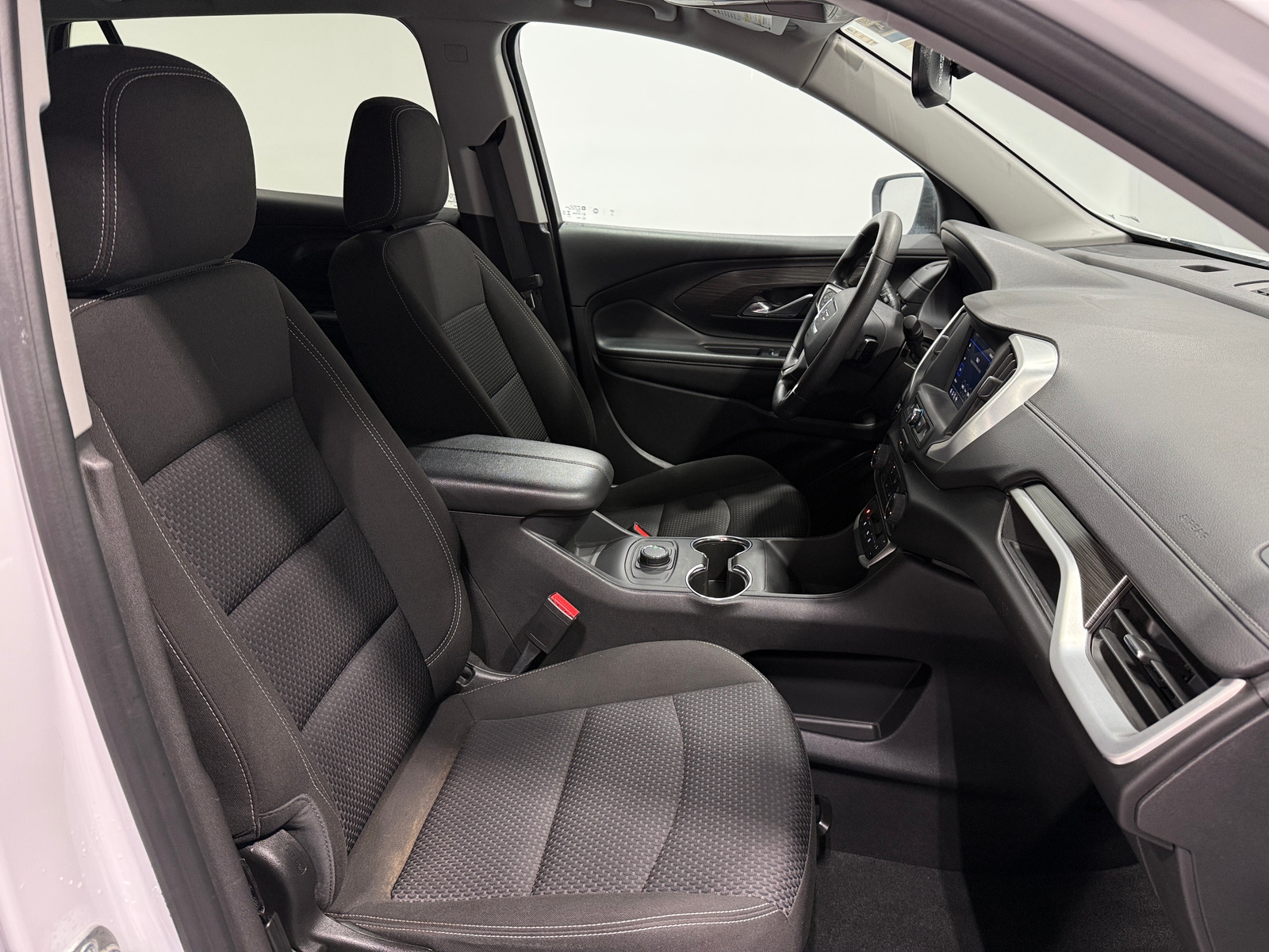 Thumbnail: 2024 GMC Terrain - 2