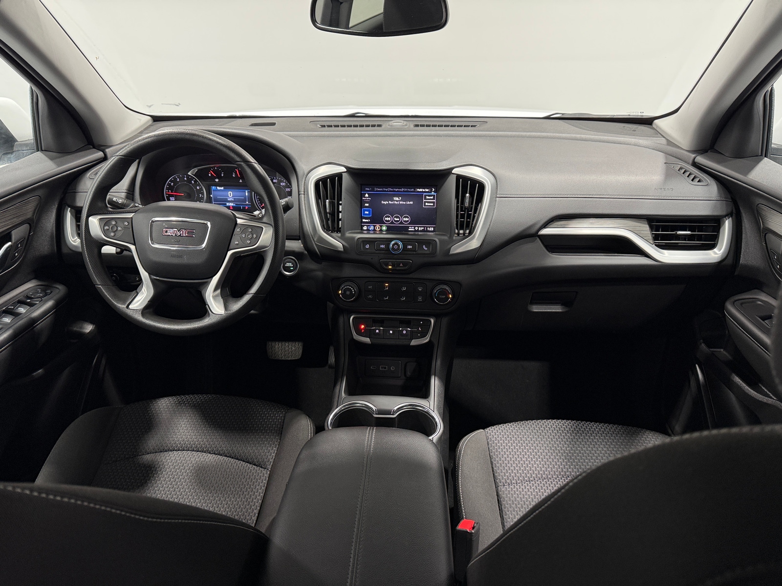 Thumbnail: 2024 GMC Terrain - 3