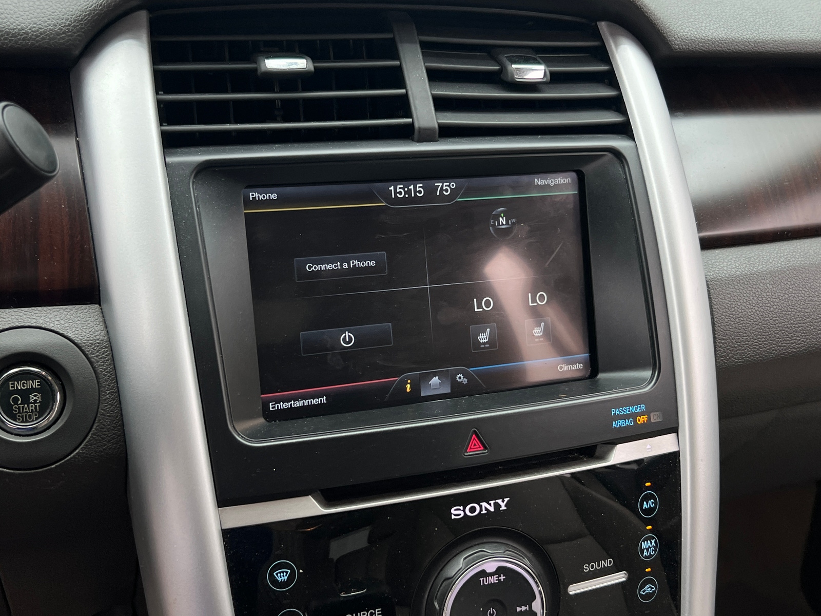 Thumbnail: 2011 Ford Edge - 3